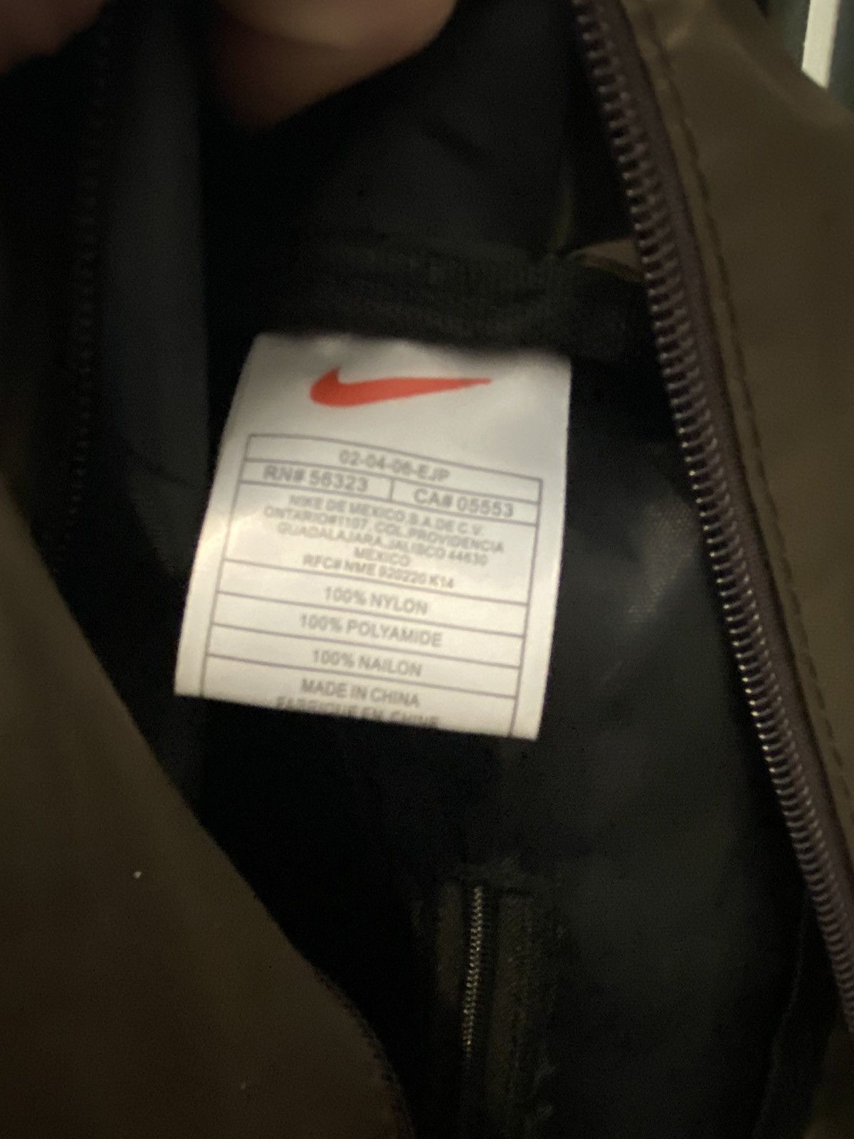Nike Vintage Gorpcore Nike messenger sling pocket grailsale 🔥 bag Size ONE SIZE - 22 Thumbnail