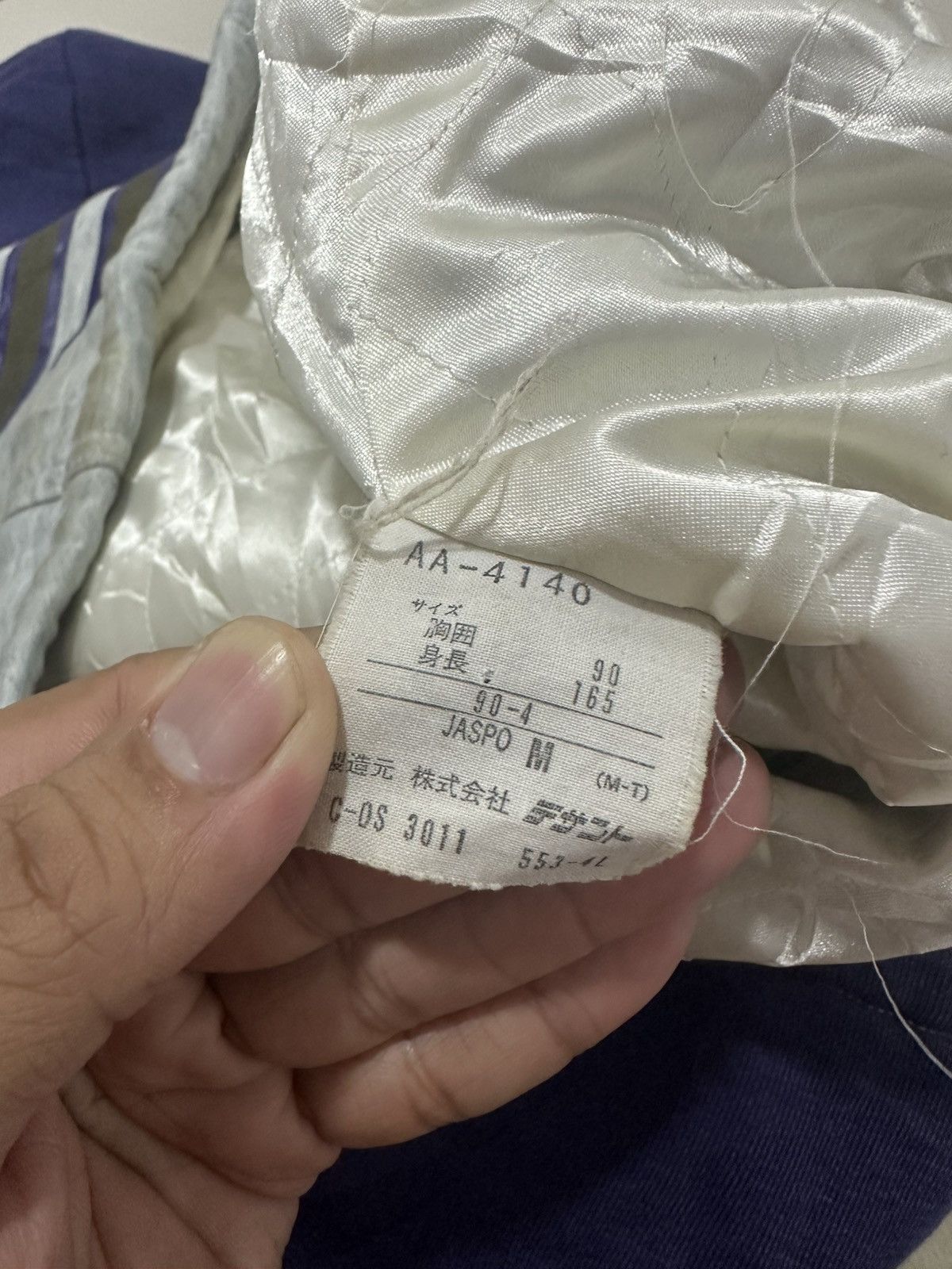 Adidas Vintage Adidas Zipper jacket With hoodies Big Logo Design Size US M / EU 48-50 / 2 - 5 Thumbnail