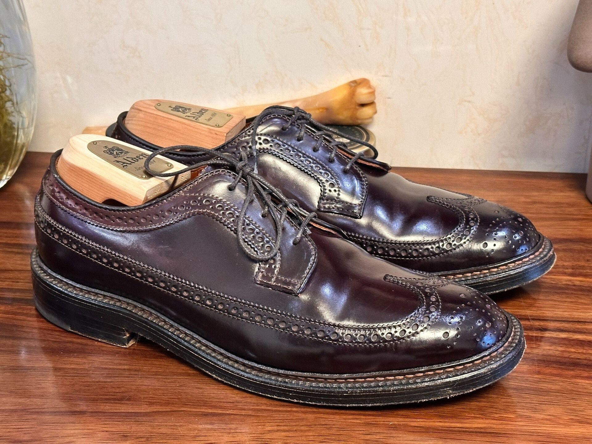 Alden Alden Longwing 975 Boot Size US 8 / EU 41 - 1 Thumbnail