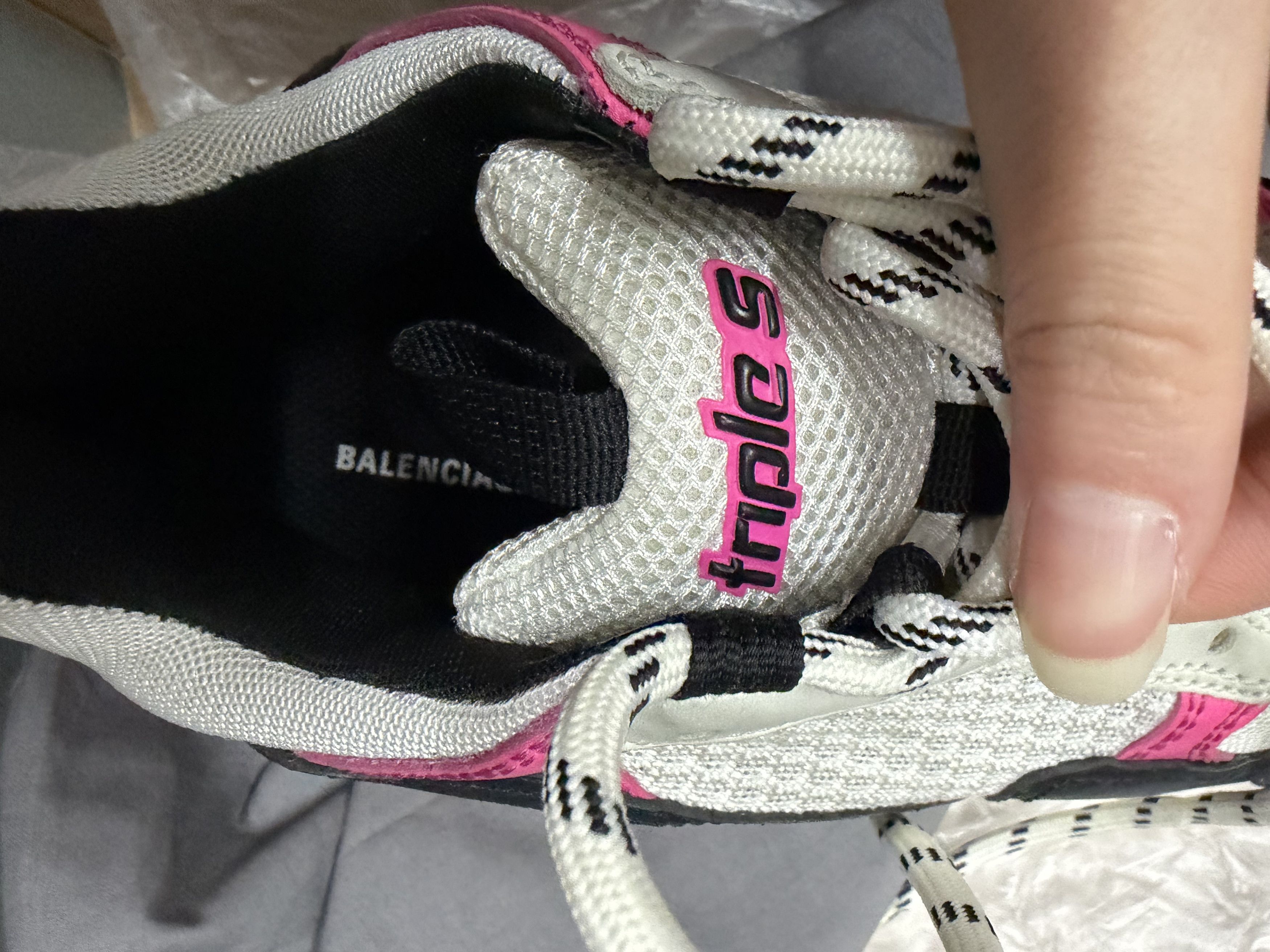 Balenciaga Balenciaga Triple S Mesh Sneakers Size US 9 / IT 39 - 12 Thumbnail