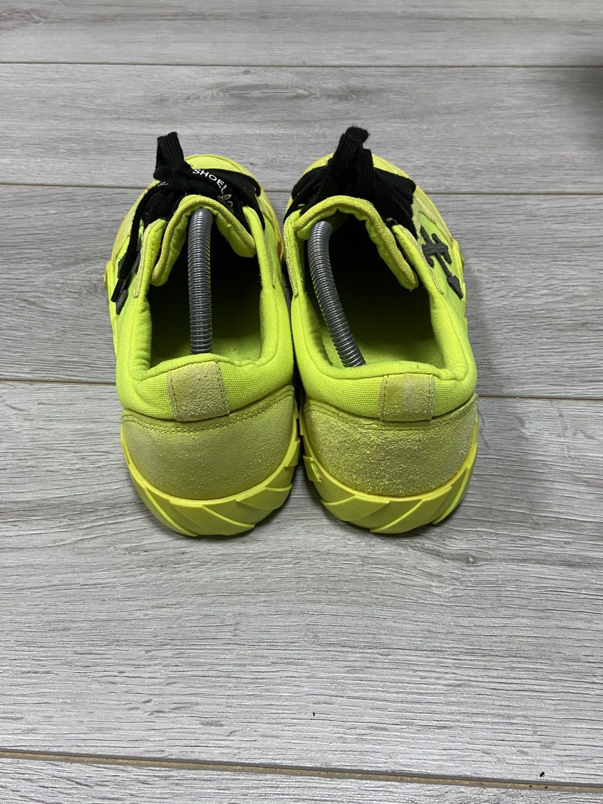 Off-White Off-White 2013 green vulcanized Virgil Abloh arrows shoes 42 Size US 9 / EU 42 - 5 Thumbnail