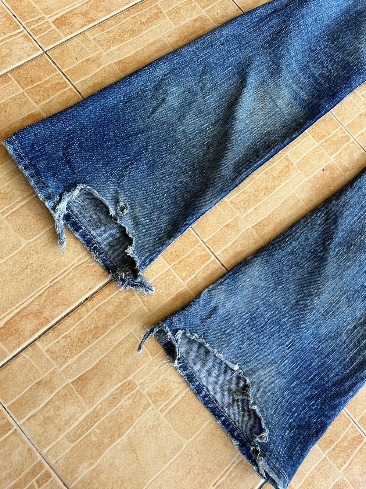 semanticdesign Semantic Designs Flare Distress Mud Wash Jean Size US 32 / EU 48 - 18 Thumbnail