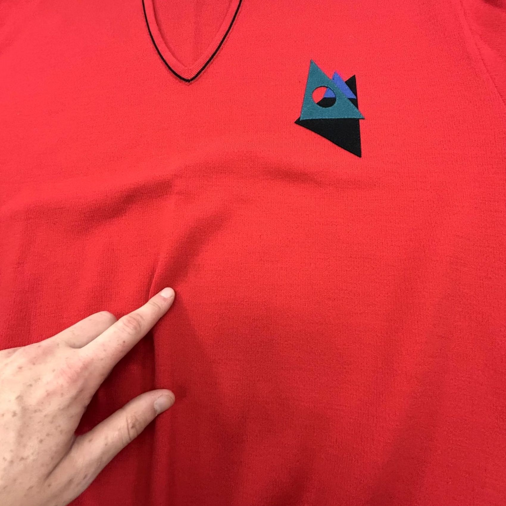 Zephyr VINTAGE St Croix Sweater Mens XL Red V Neck Zephyr Wool Geometric Made USA 80s Size US XL / EU 56 / 4 - 5 Thumbnail