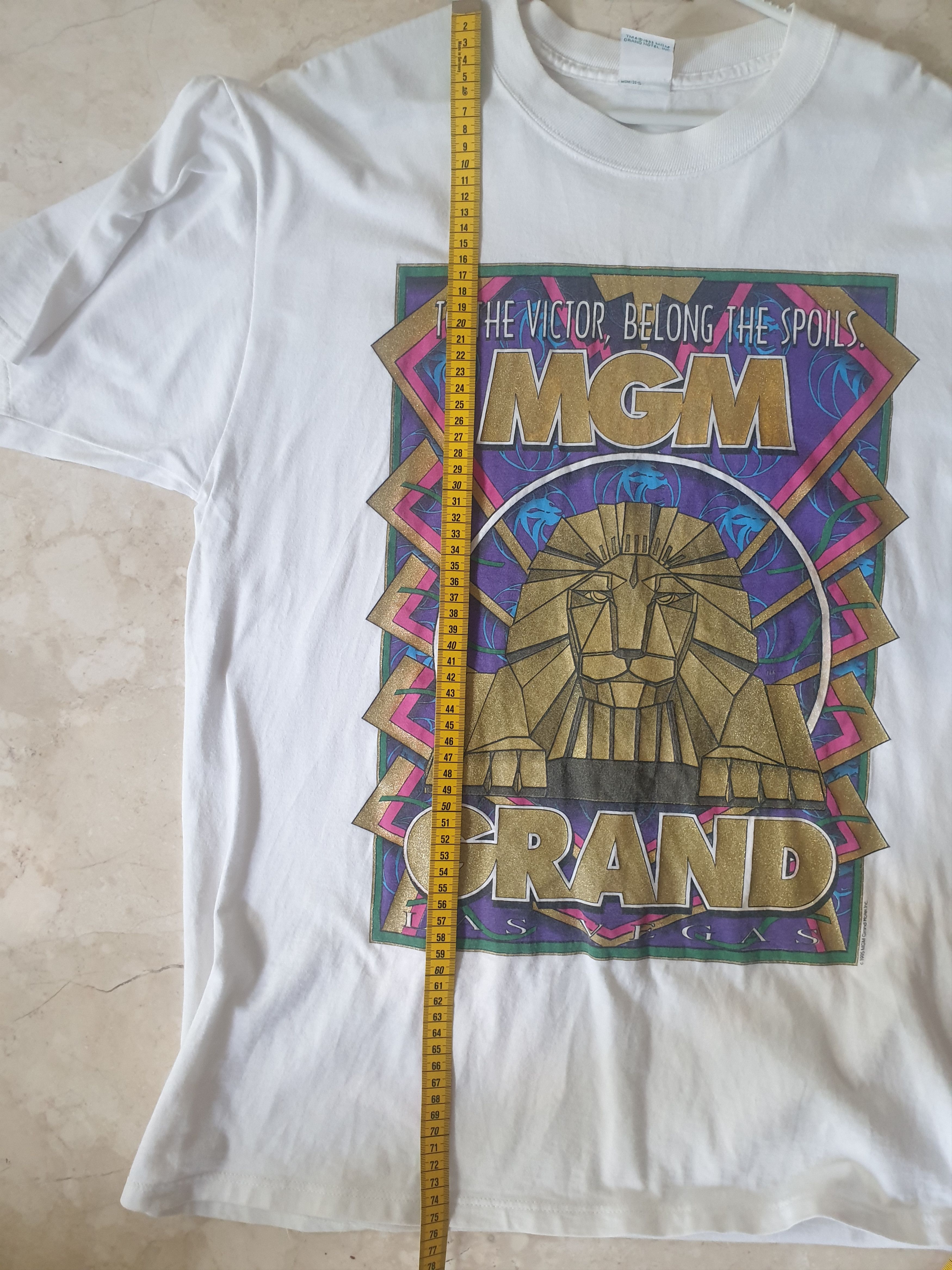 Image of Vintage Mgm 90's Shirt Victor Belong The Spoils in White, Men's (Size Large)