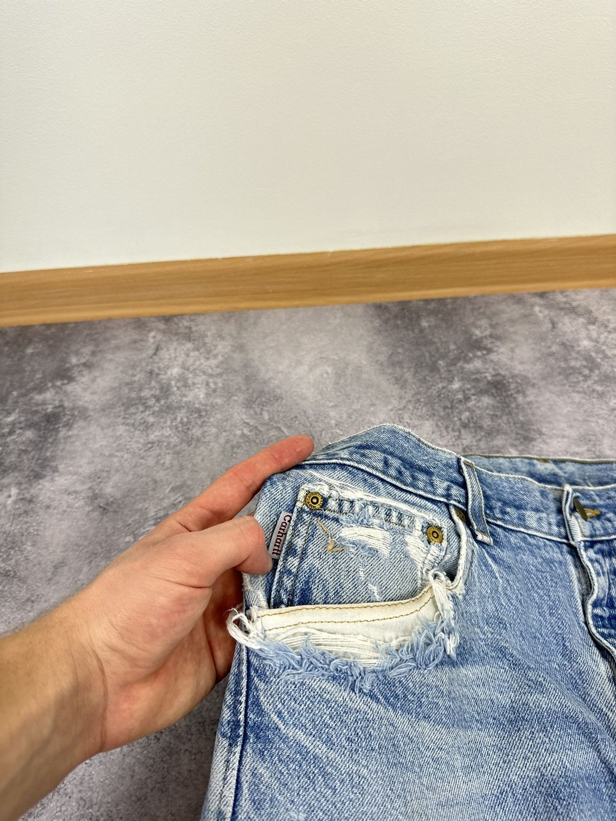 Carhartt Vintage Carhartt Distressed Light Blue Denim Opium USA Jeans Size US 34 / EU 50 - 12 Thumbnail