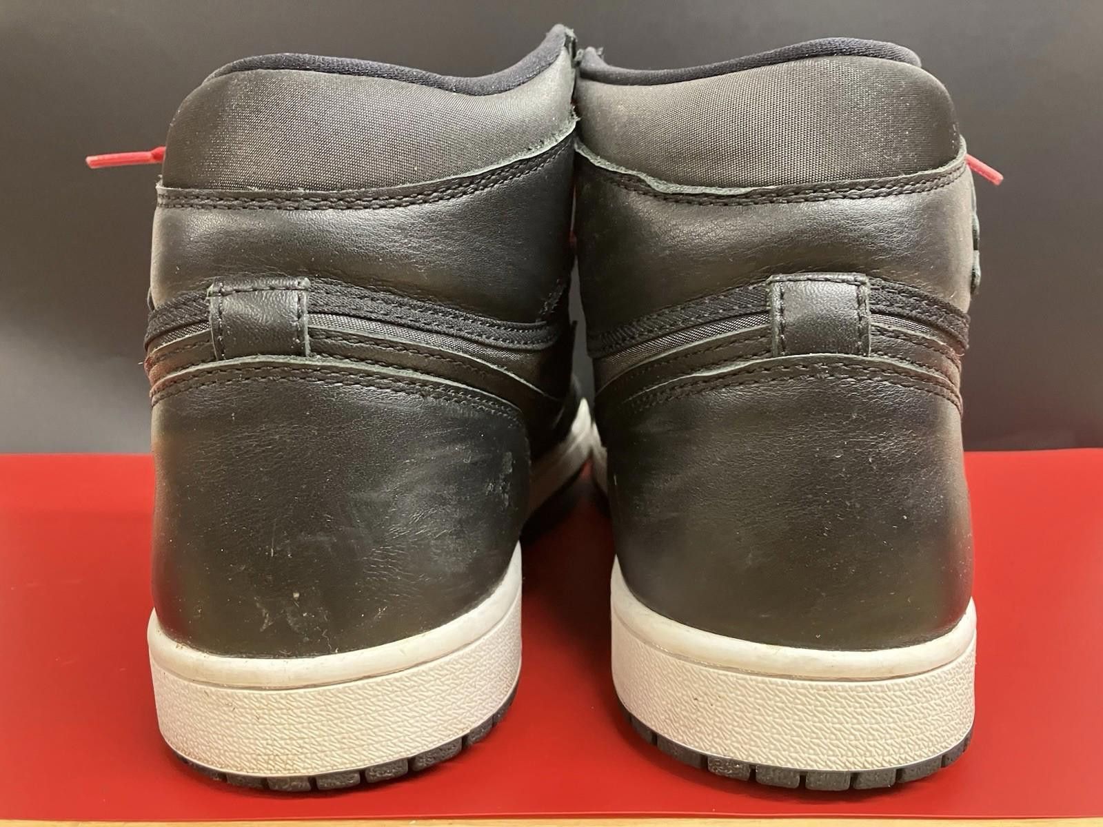 Jordan Brand Nike Air Jordan 1 Retro High OG Black/Red 2019 Size US 9.5 / EU 42-43 - 3 Thumbnail