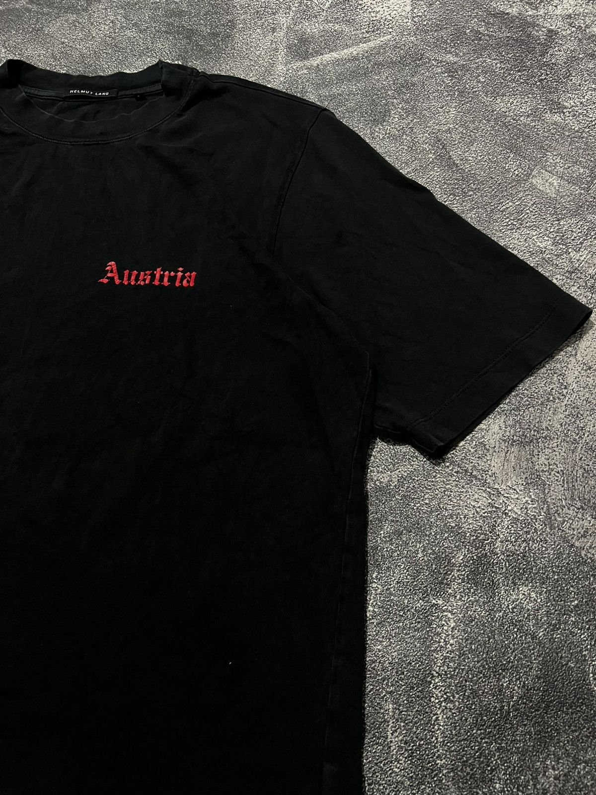 Helmut Lang Helmut Lang Austria Tee Size US L / EU 52-54 / 3 - 2 Thumbnail