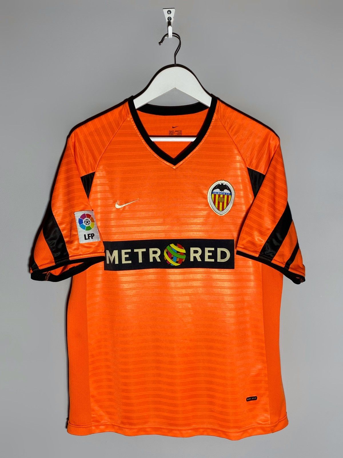 Nike Vintage Nike Valencia 2001/02 Away Football Soccer Jersey Size US M / EU 48-50 / 2 - 1 Thumbnail
