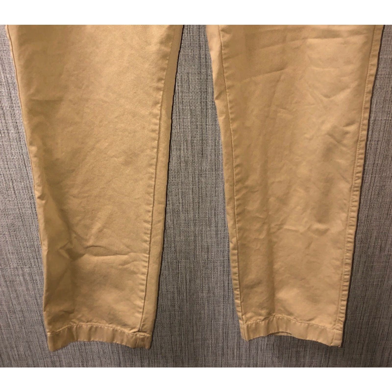 Brooks Brothers Brooks Brothers Mens Beige Casual Pants Size 38 X 32 Casual Pants 100% Cotton Mens Beige Brooks Brothers Pants Size 38 X 32 Size US 38 / EU 54 - 3 Thumbnail