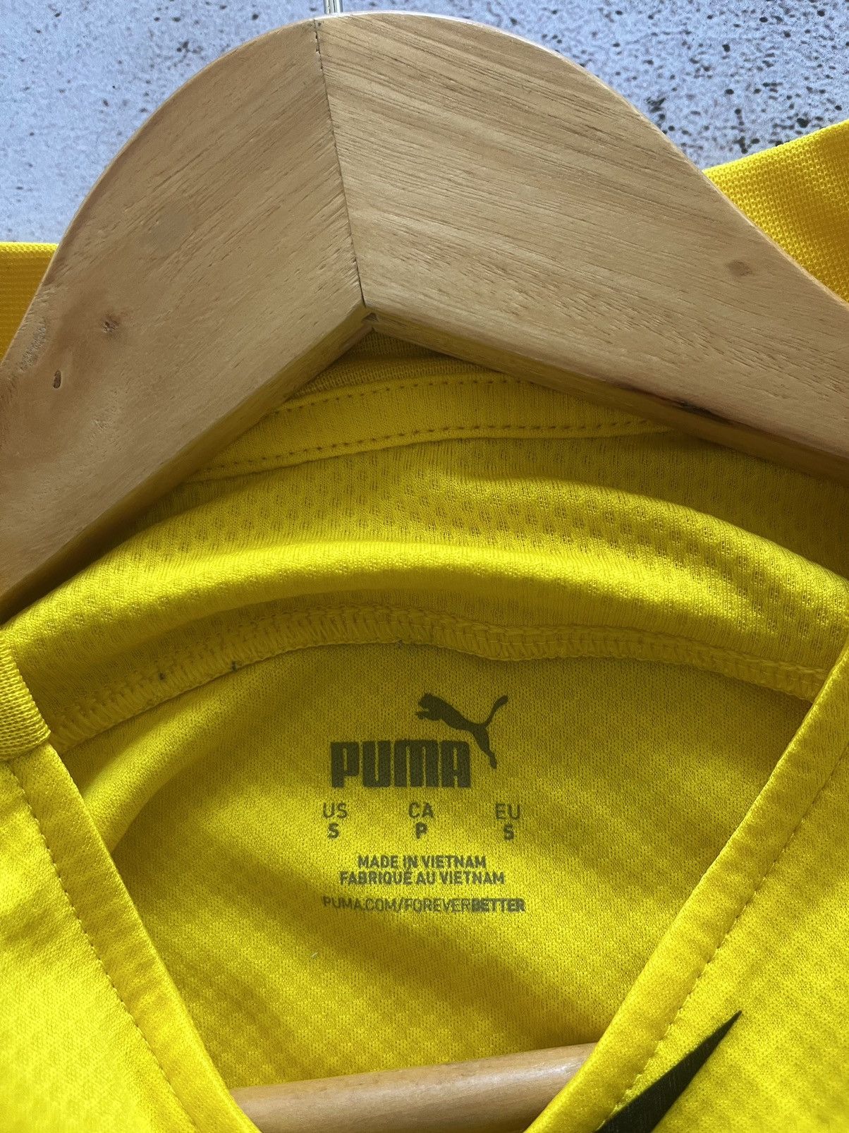 Puma PUMA BORUSSIA DORTMUND BVB 20/21 HOME SOCCER JERSEY,FOOTBALL Size US S / EU 44-46 / 1 - 8 Thumbnail