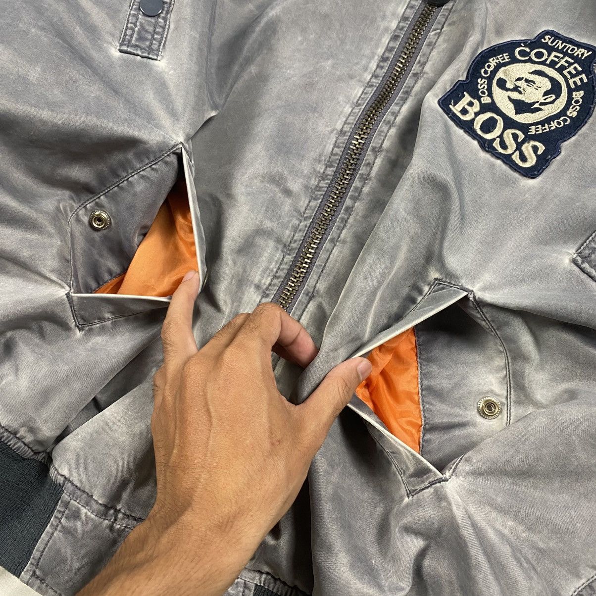 Other Vintage Suntory Boss Coffee Bomber Flight Jacket Size US L / EU 52-54 / 3 - 6 Thumbnail