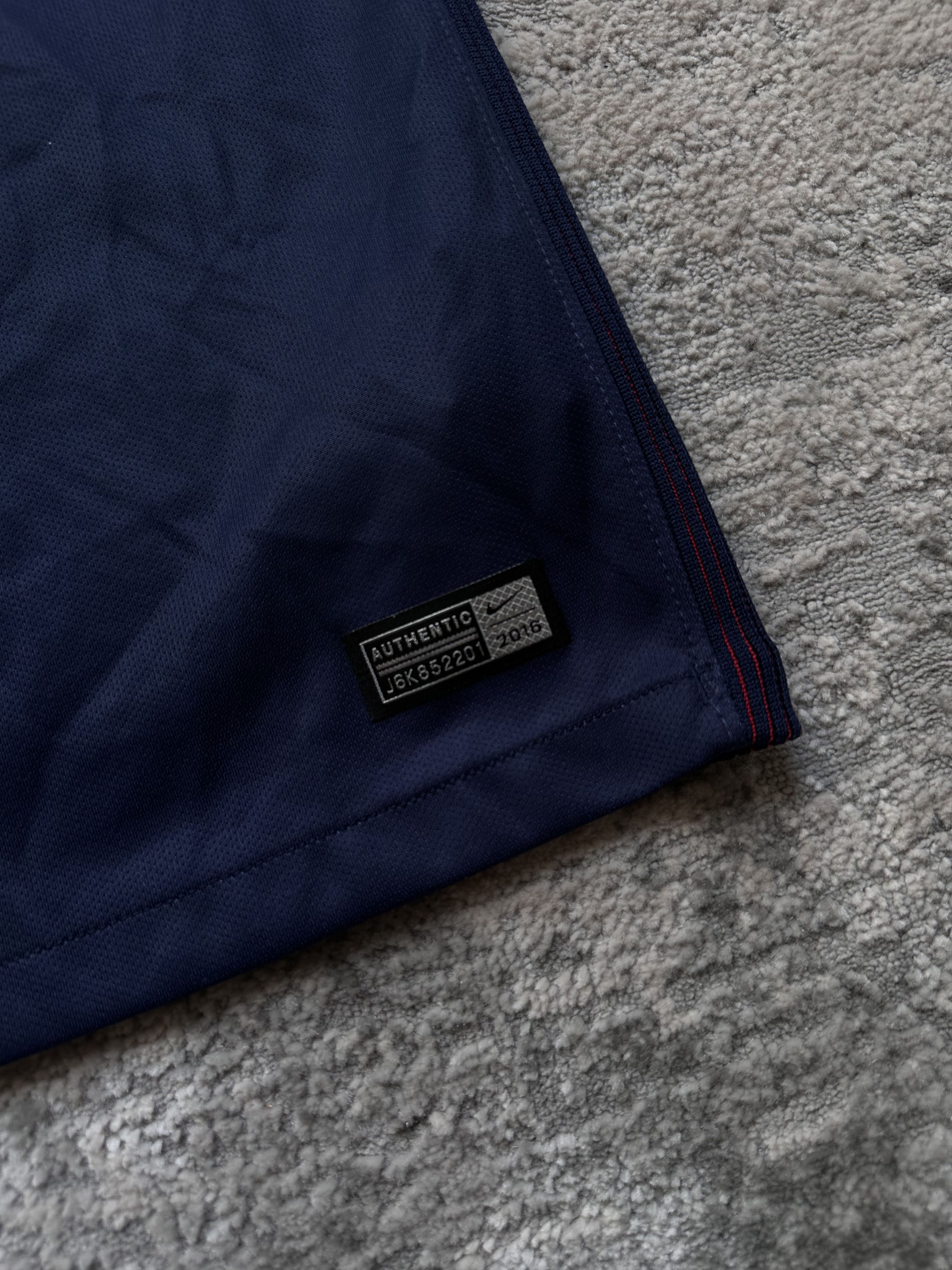 Nike Nike Psg soccer jersey Size US M / EU 48-50 / 2 - 6 Thumbnail