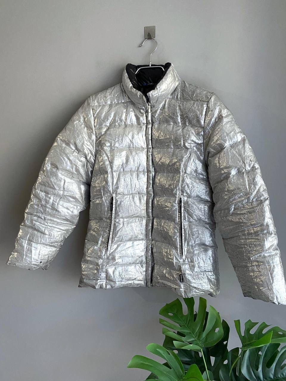 Moncler Vintage Moncler Grenoble Womens Metallic Puffer Jacket Sz 40 Size S / US 4 / IT 40 - 2 Thumbnail