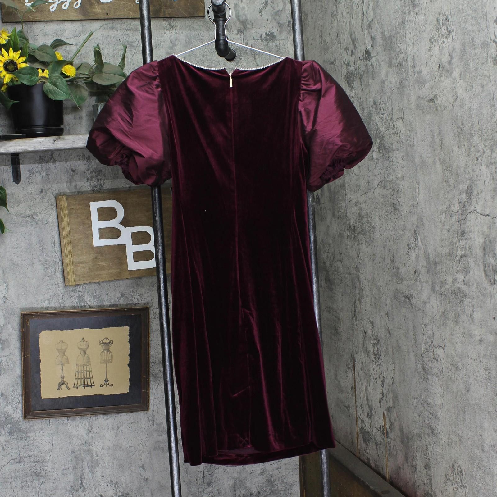 Karl Lagerfeld Karl Lagerfeld Velvet Body Sheath Dress Barolo Wine Red 8 Size M / US 6-8 / IT 42-44 - 2 Thumbnail