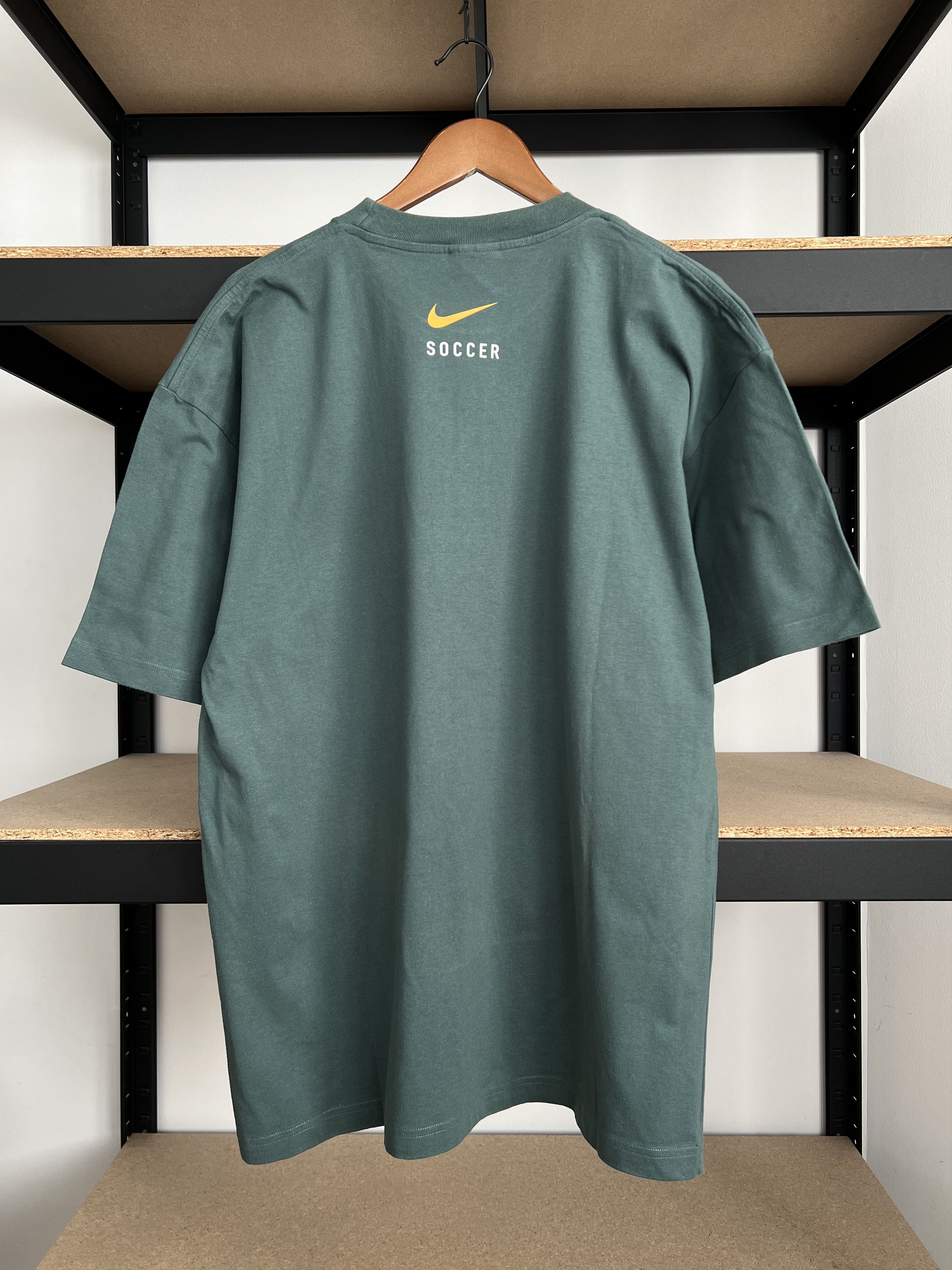 Nike Vintage 90s Nike International Premier Cup Soccer T-shirt Size US L / EU 52-54 / 3 - 4 Thumbnail