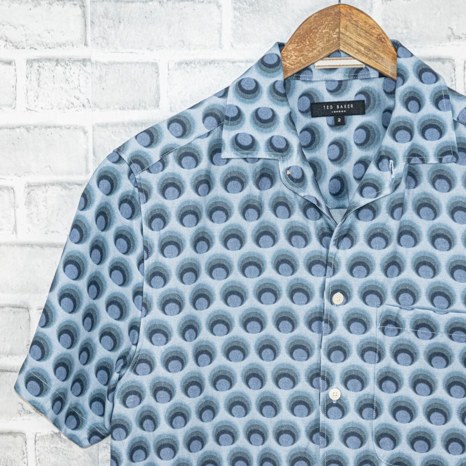 Ted Baker Ted Baker Retro Spot camp Collar Shirt Blue short sleeve Size US M / EU 48-50 / 2 - 4 Thumbnail