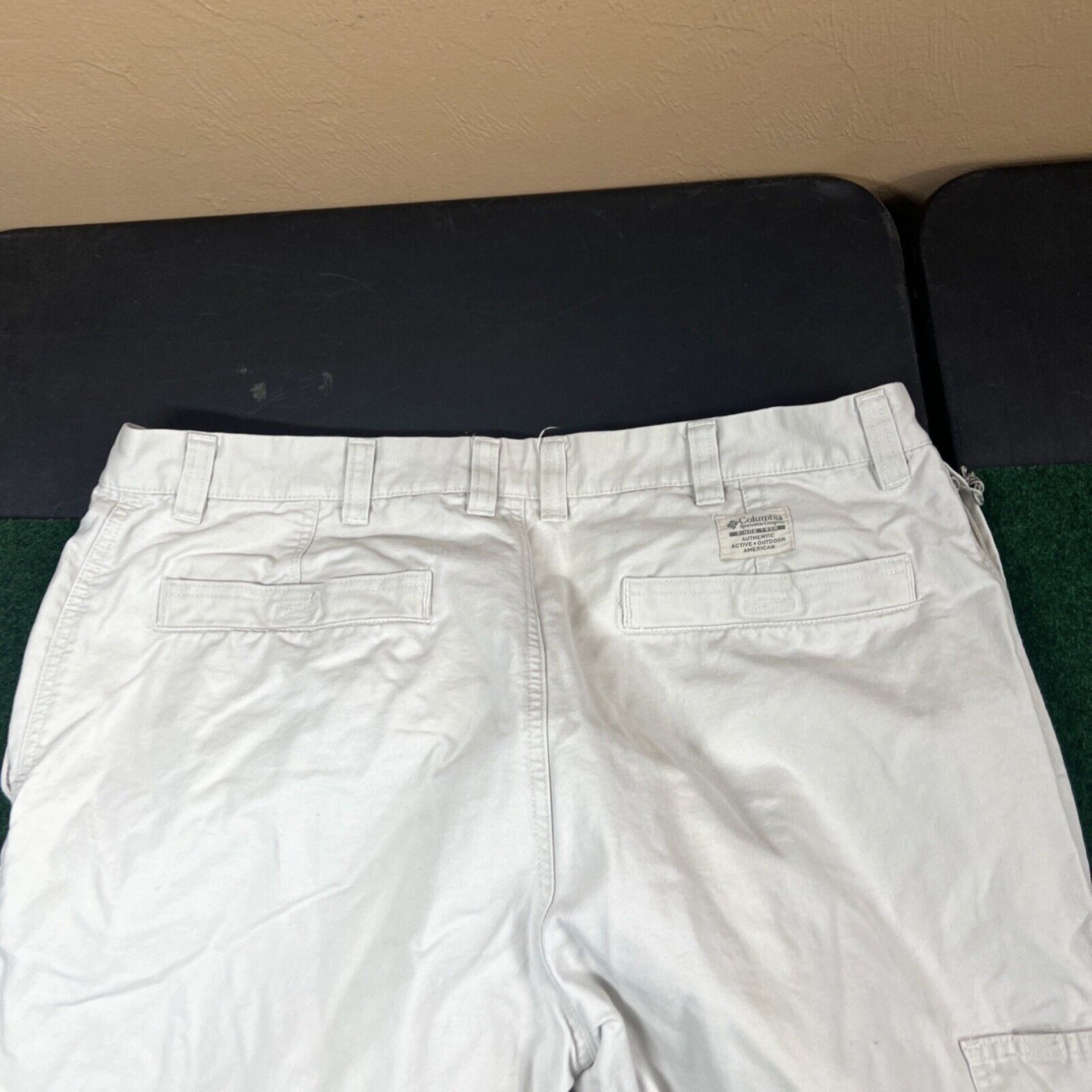 Vintage Mens Columbia Sportswear Zip Pocket Pants 40x32 Khaki Slack Chino Trouser Size US 40 / EU 56 - 7 Thumbnail