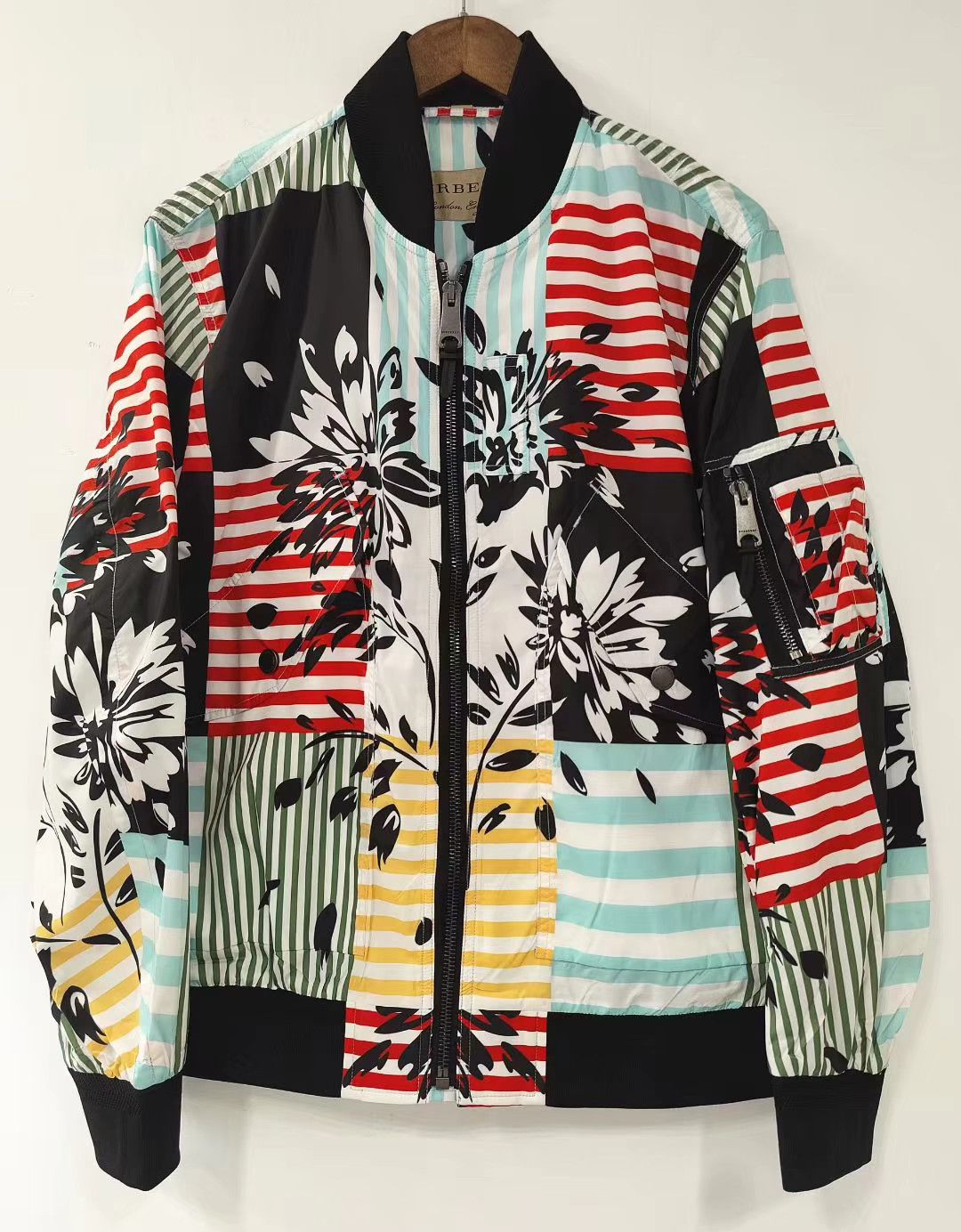 Burberry Burberry floral print jacket Size US M / EU 48-50 / 2 - 1 Thumbnail