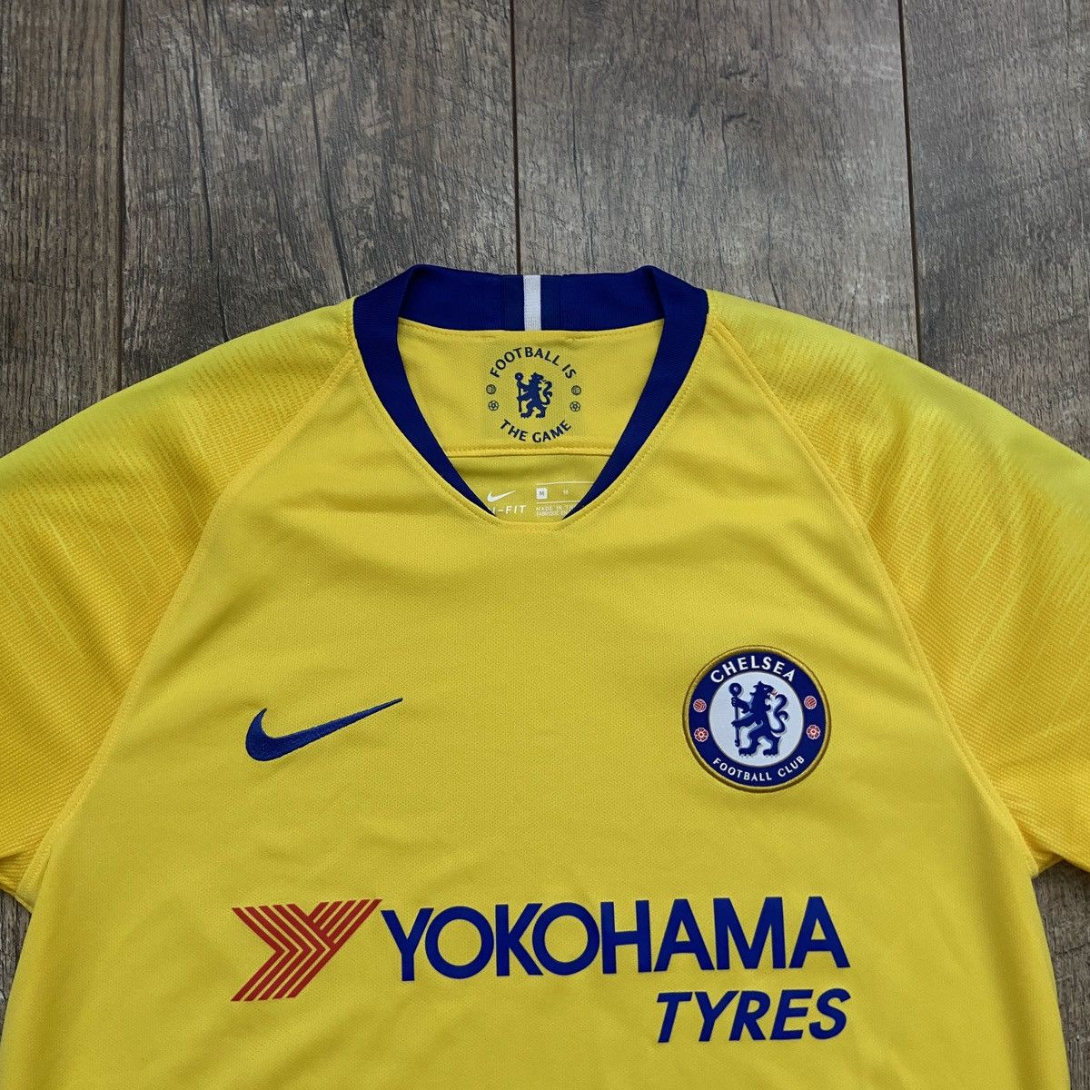 Nike 2018/19 Nike Chelsea FC Away Soccer Shirt/Jersey Size US M / EU 48-50 / 2 - 2 Thumbnail