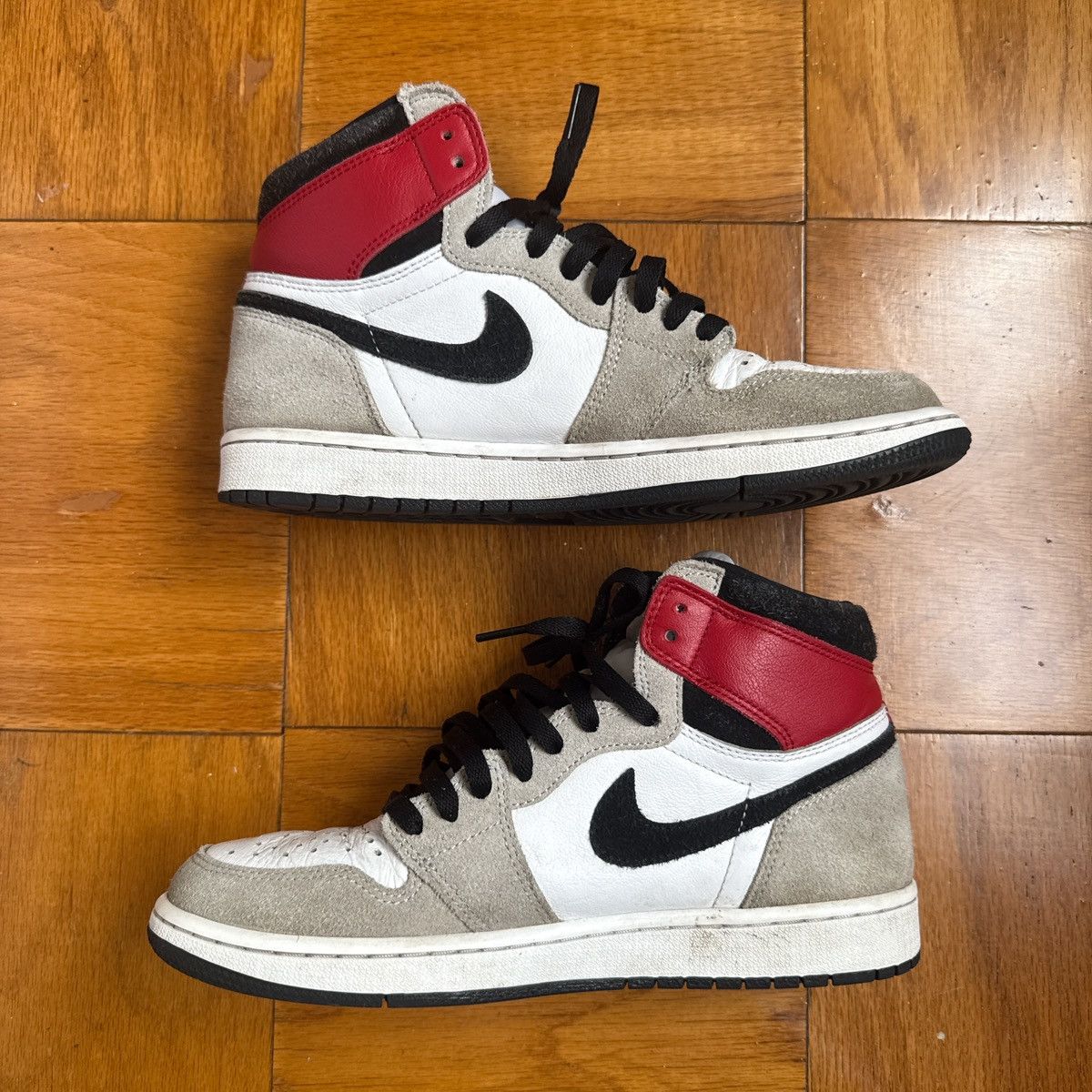 Jordan Brand Jordan 1 Retro High Light Smoke Grey Size US 9 / EU 42 - 2 Thumbnail