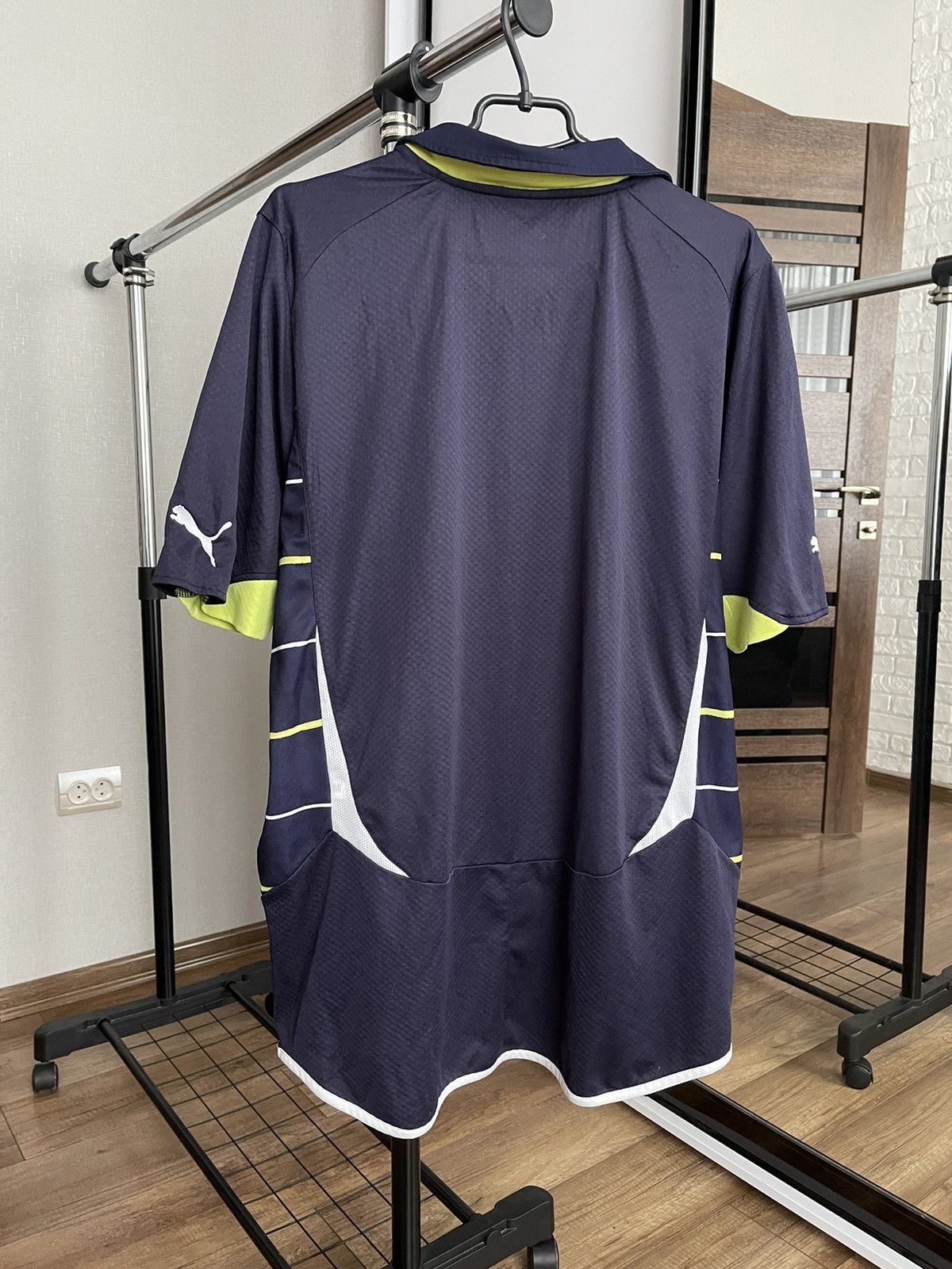 Puma 2010/2011 Puma Tottenham Hotspur Vintage Soccer Jersey Tee Size US XL / EU 56 / 4 - 4 Thumbnail