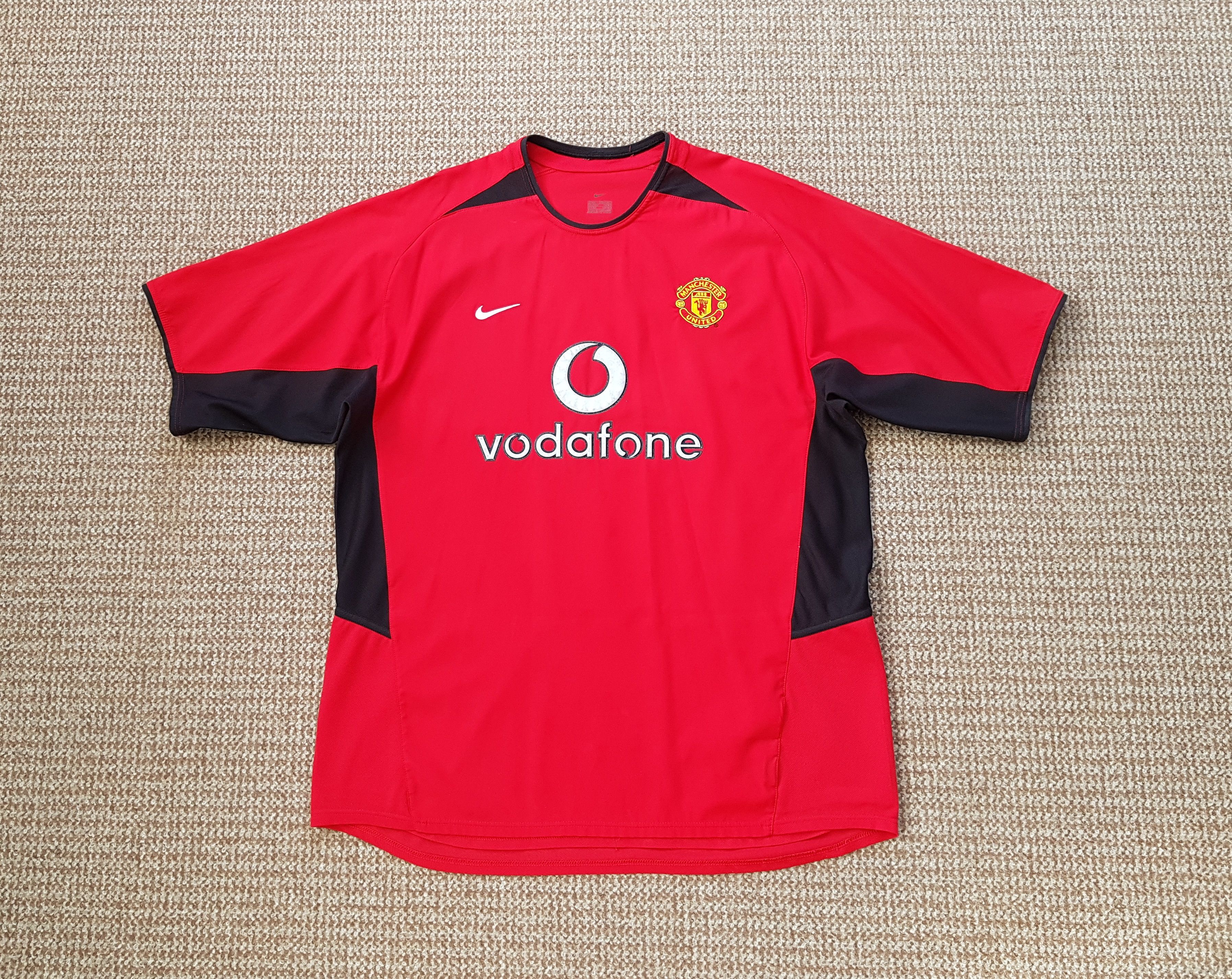 Nike MANCHESTER UNITED 2002 2004 NIKE HOME JERSEY SOCCER VODAFONE Size US XL / EU 56 / 4 - 1 Thumbnail