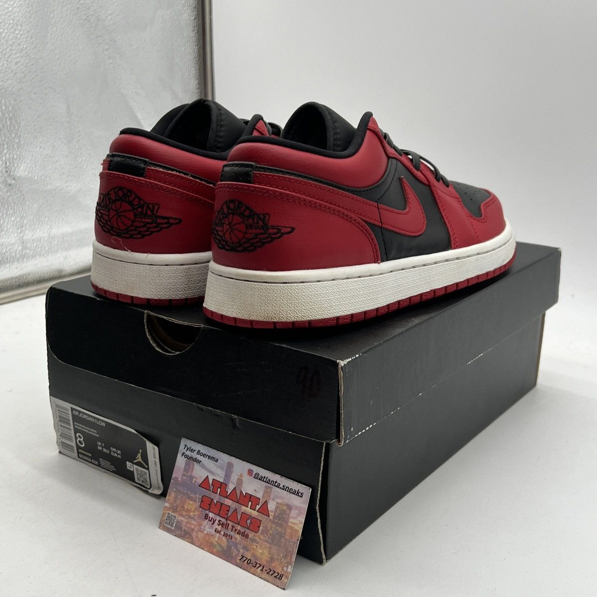 Nike Air Jordan 1 Low Reverse Bred Size US 8 / EU 41 - 5 Thumbnail