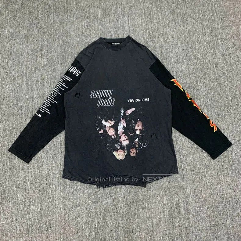 Balenciaga Balenciaga Inverted Logo Long Sleeve. Size US XXS / EU 40 - 1 Thumbnail