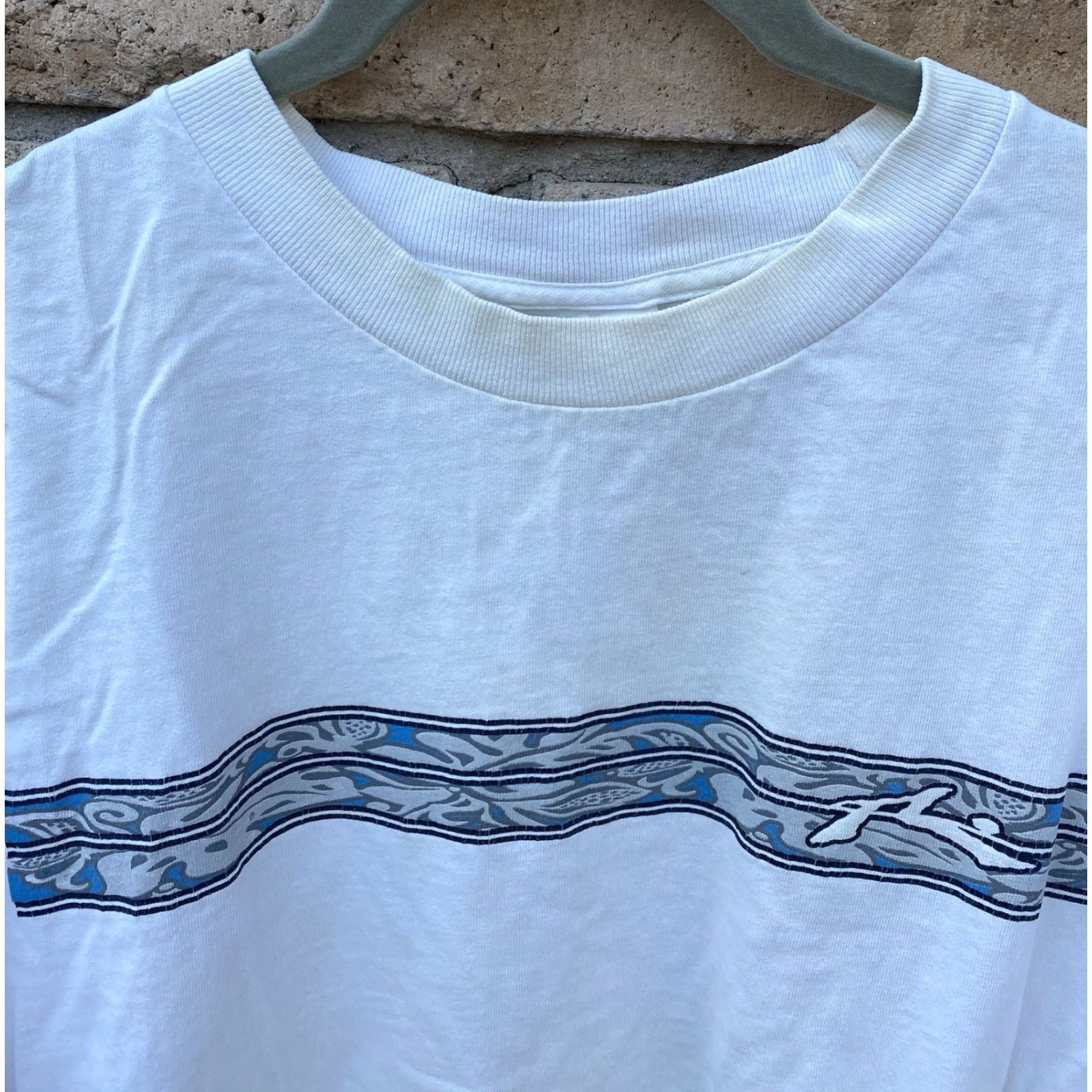Rusty VINTAGE Rusty T Shirt Logo Tee Front Back Graphics Surf Beach Worn Stain M Mens Shirt M White Cotton Logo Beach 90s Vintage Rusty Brand Tee Size US M / EU 48-50 / 2 - 5 Thumbnail