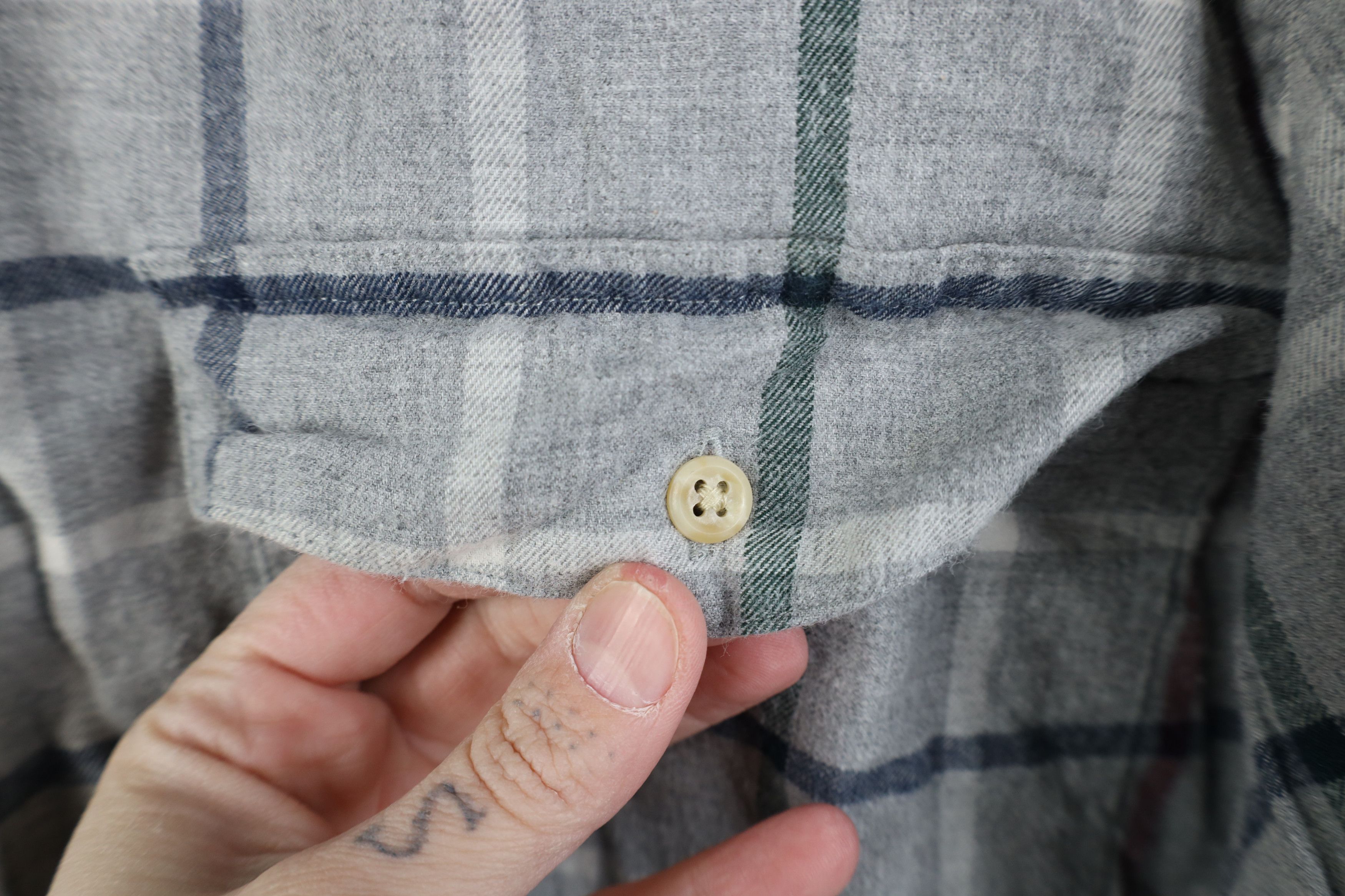 Vintage Vintage 90s Streetwear Collared Button Down Shirt Plaid Size US XXL / EU 58 / 5 - 6 Thumbnail
