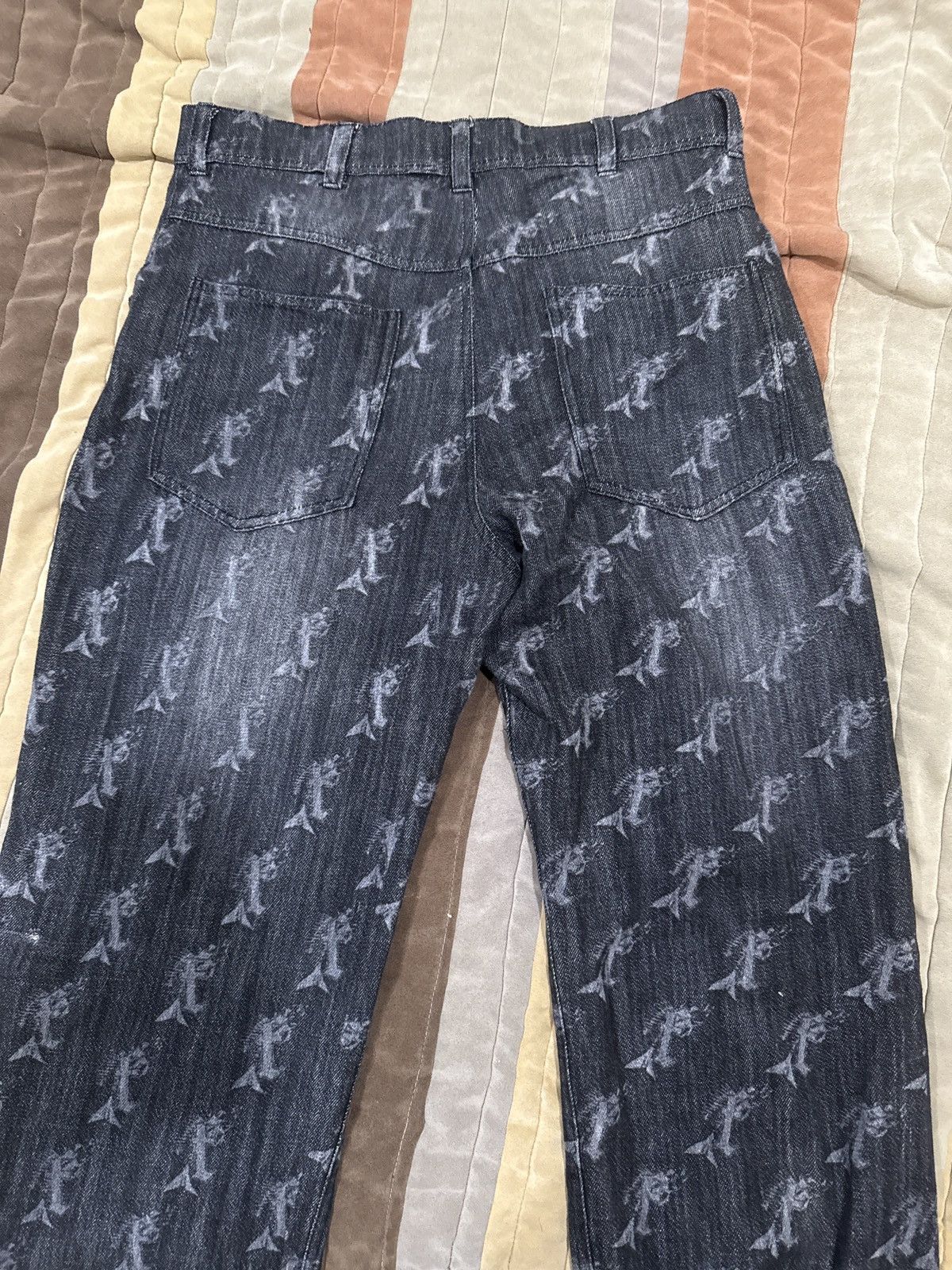 FUCT × Fuck The Population Fishingforscale black logo denim Size US 32 / EU 48 - 2 Thumbnail