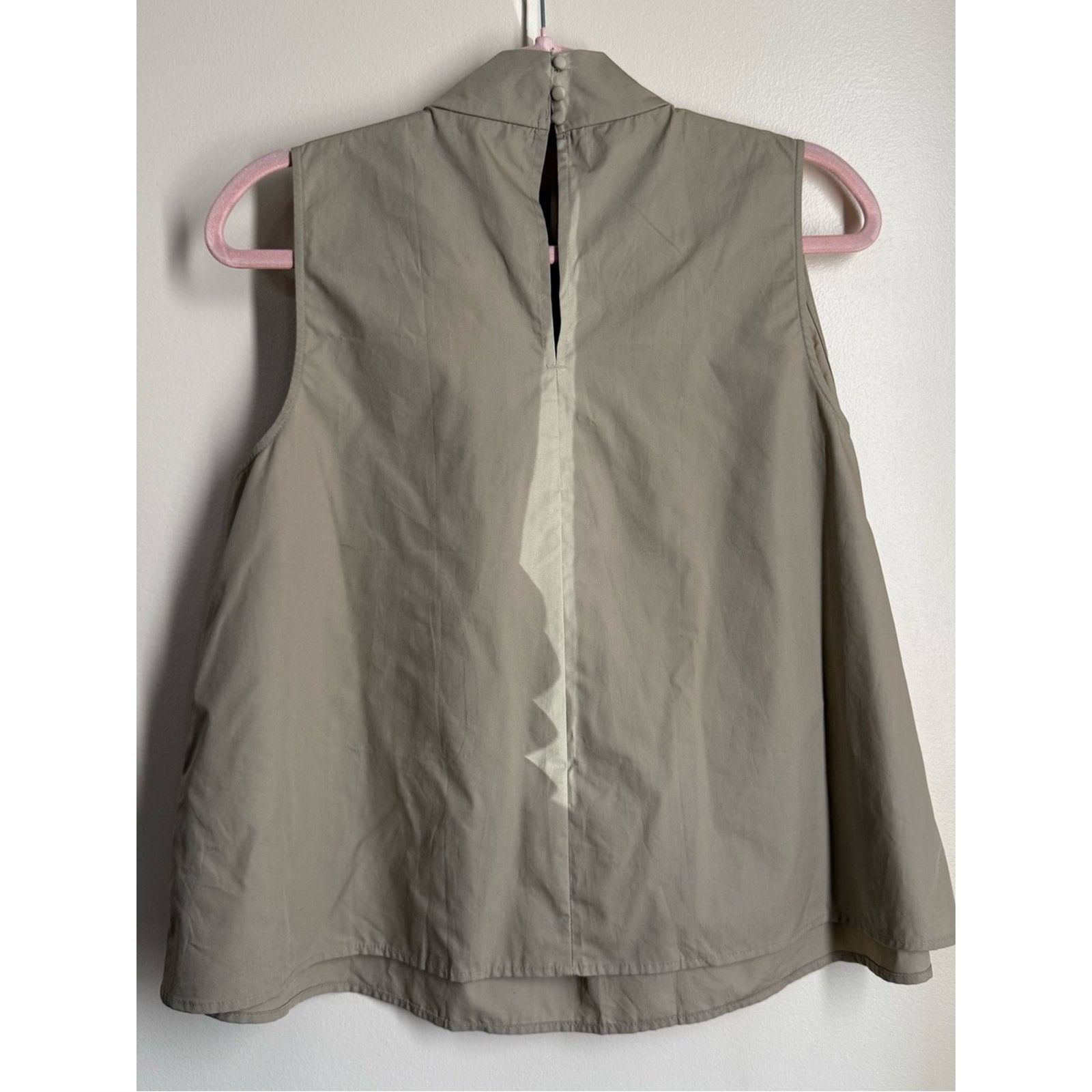 Banana Republic Banana Republic Factory Beige Cotton Pleated Top Size S NWT Size S / US 4 / IT 40 - 2 Thumbnail