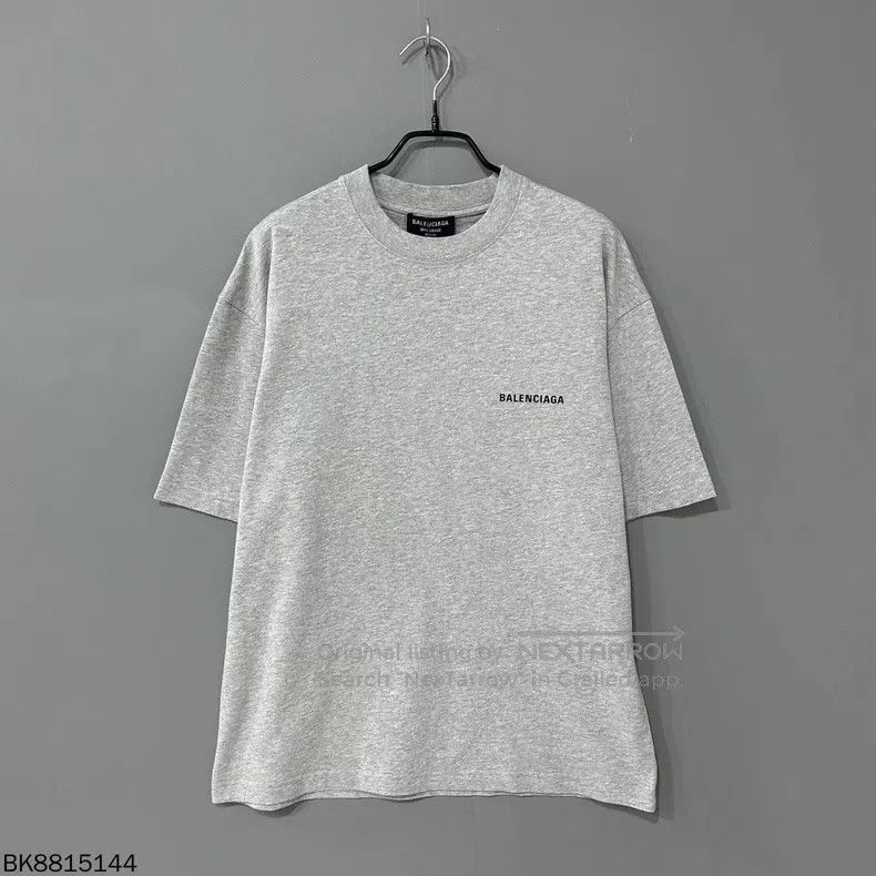 Balenciaga Balenciaga Gray Letter Logo Short Sleeve Size US XXS / EU 40 - 1 Thumbnail