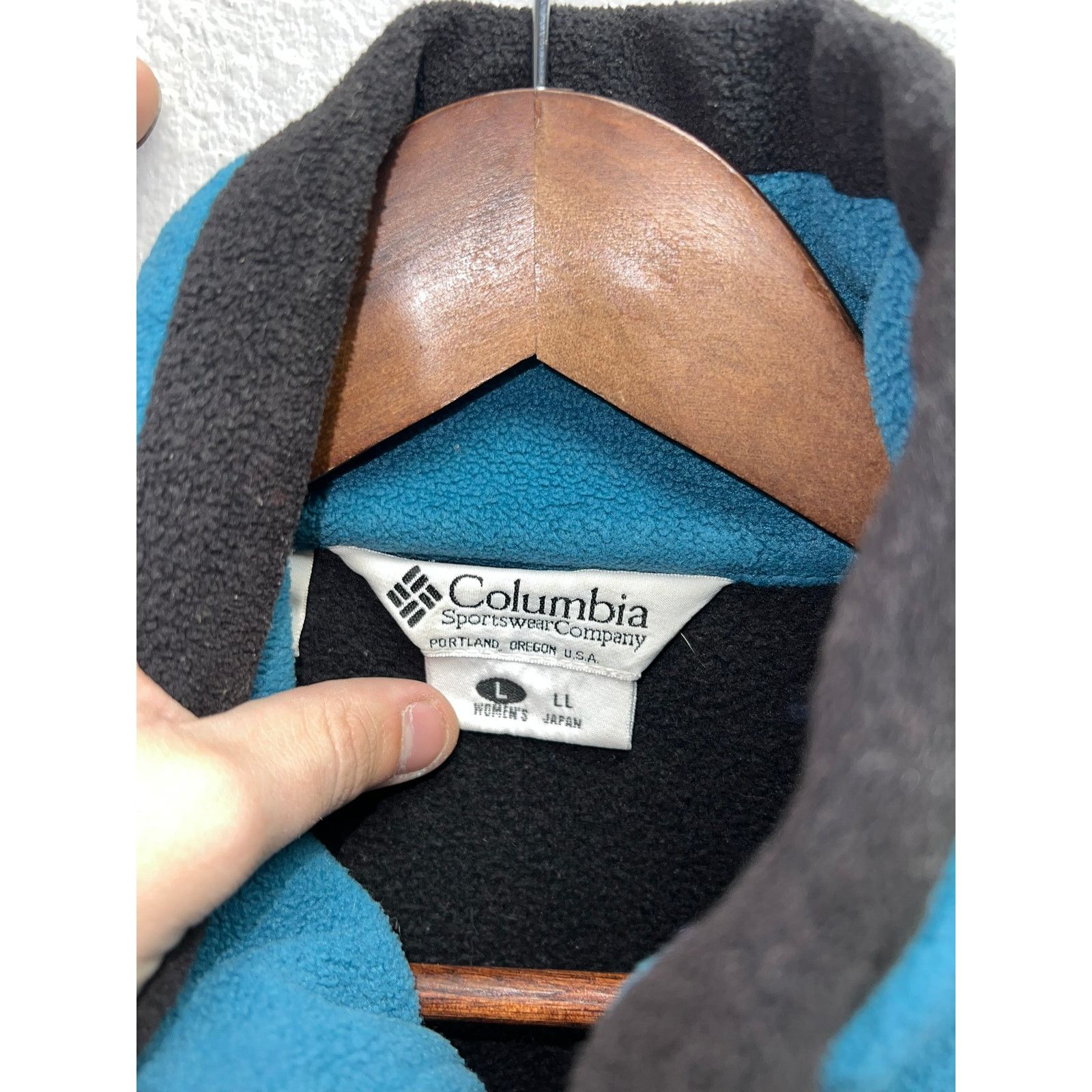 Vintage Vintage Womens Columbia Black Fleece Jacket Full Zip VTG L Size L / US 10 / IT 46 - 6 Thumbnail