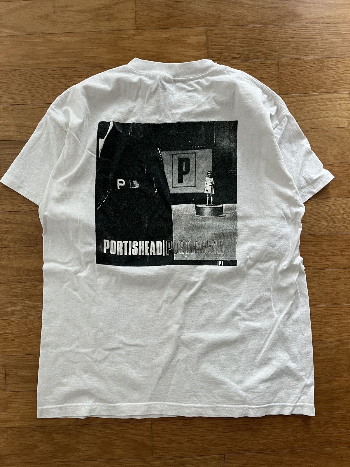 Band Tees 1997 portishead lot boot t-shirt xl Size US XL / EU 56 / 4 - 5 Thumbnail