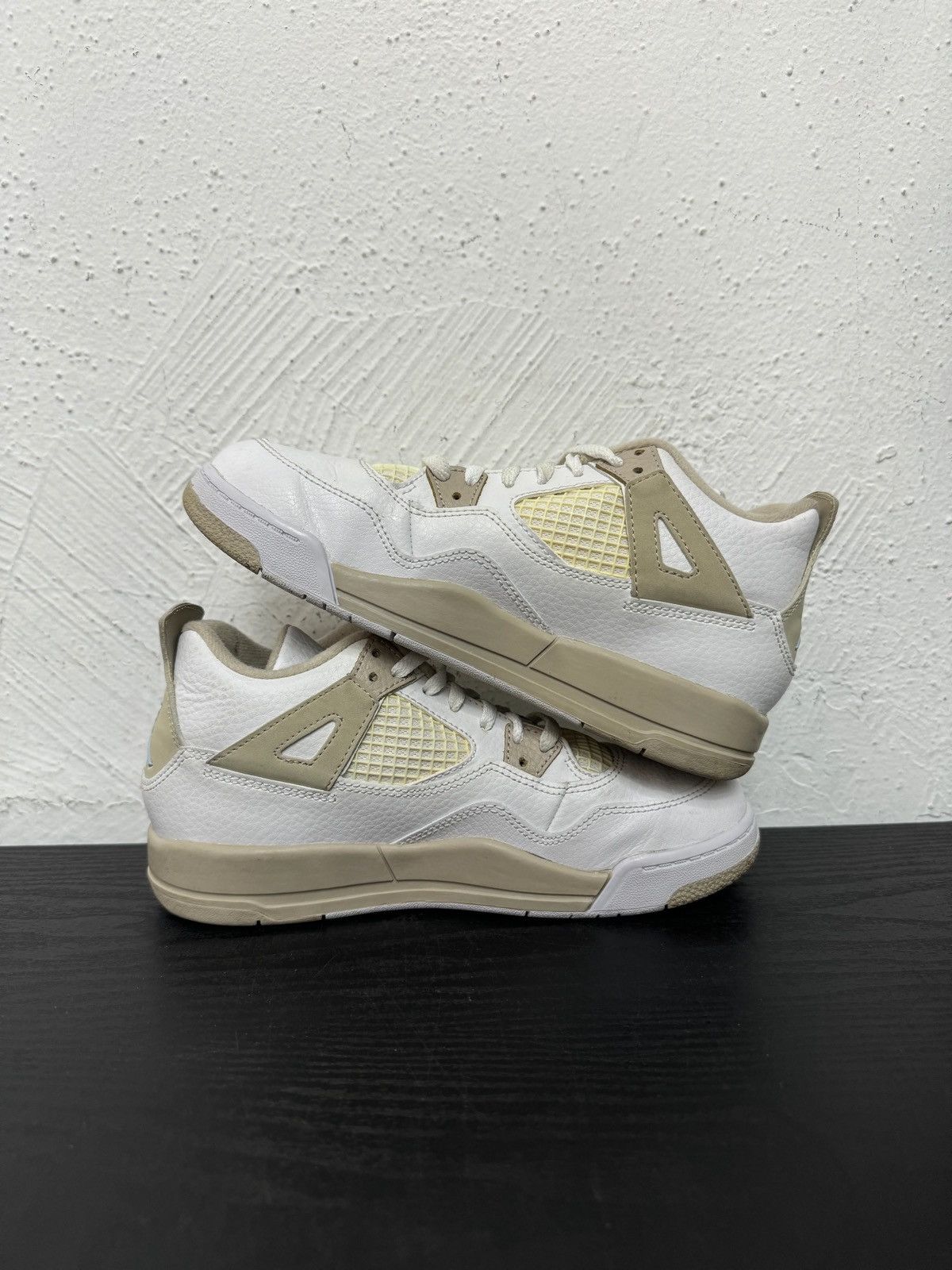 Jordan Brand Jordan 4 Sand 2017 size 3 Size US 5 / EU 37 - 3 Thumbnail