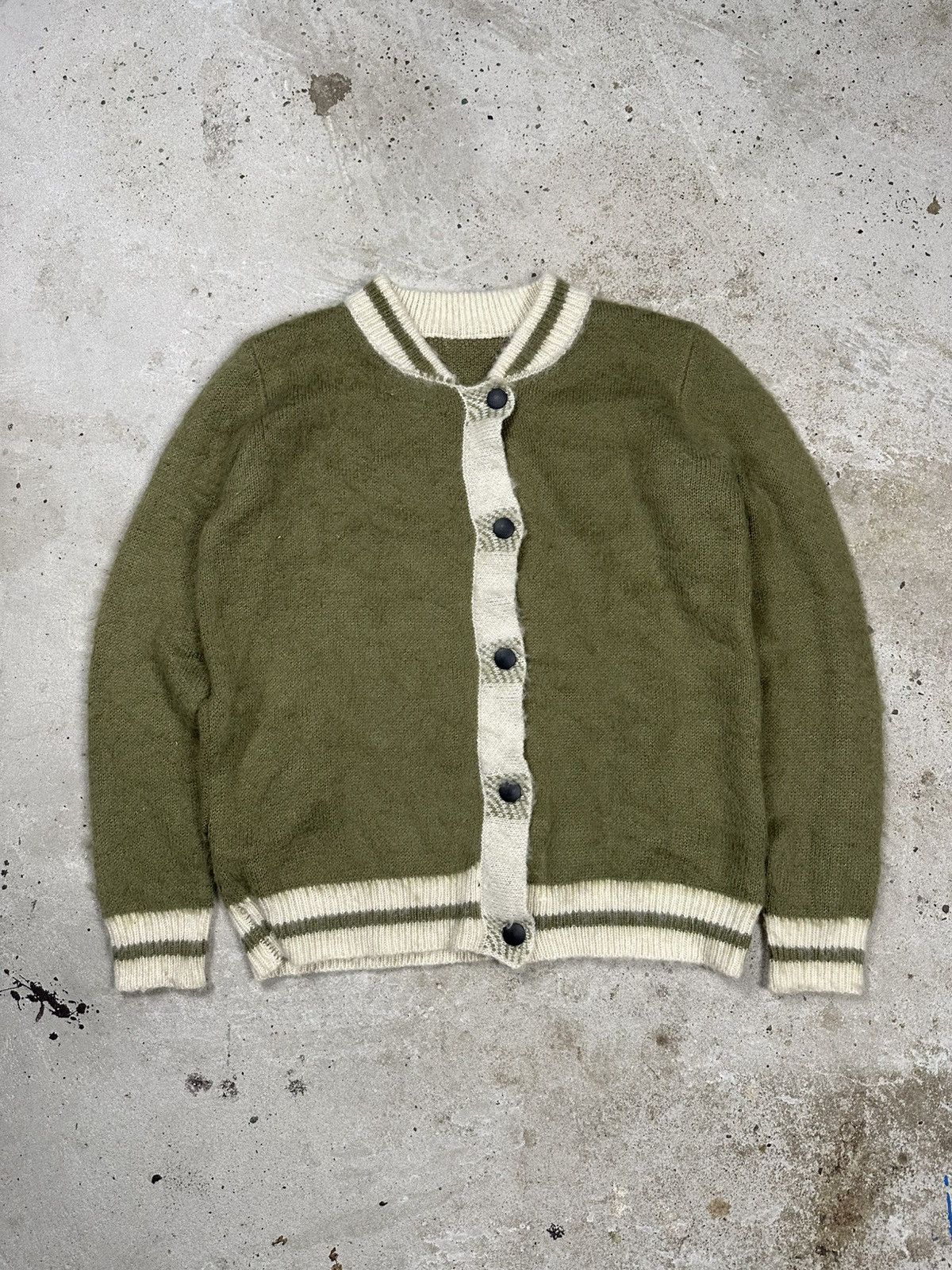 Japanese Brand × Vintage Vintage Y2K Wool & Mohair Olive Cardigan Sweater Knit Size US M / EU 48-50 / 2 - 1 Thumbnail