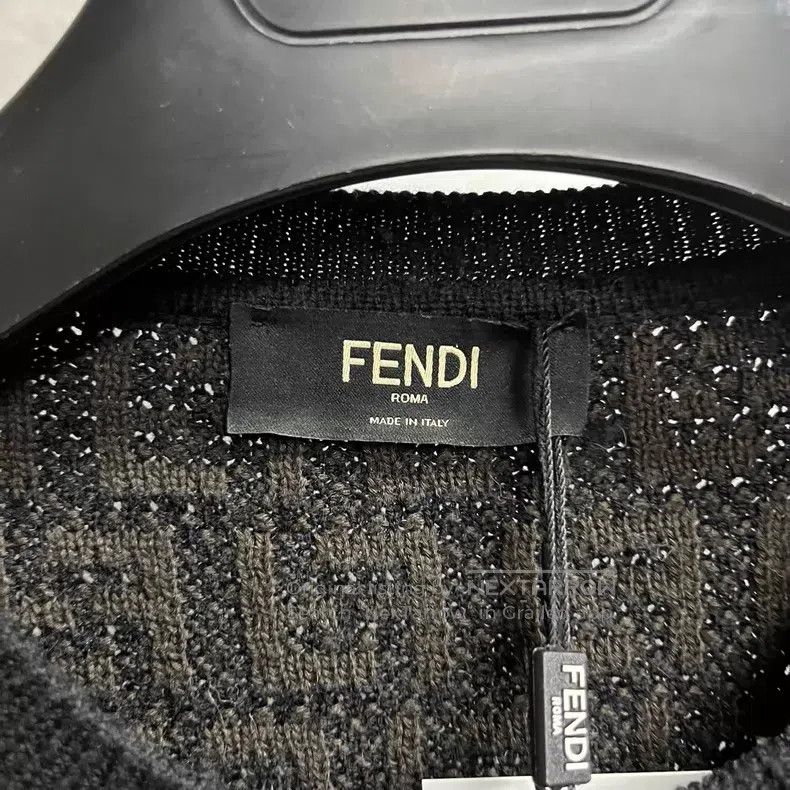 Fendi Fendi Brown Logo Embroidered Round Neck Long Sleeve Knit T Size US M / EU 48-50 / 2 - 3 Thumbnail