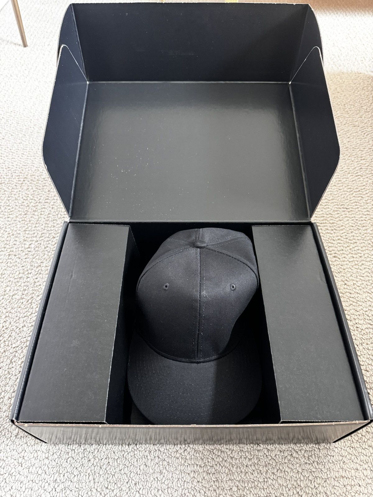 Playboi Carti ALL RED BLACK HAT BOXSET S/M Size ONE SIZE - 4 Thumbnail