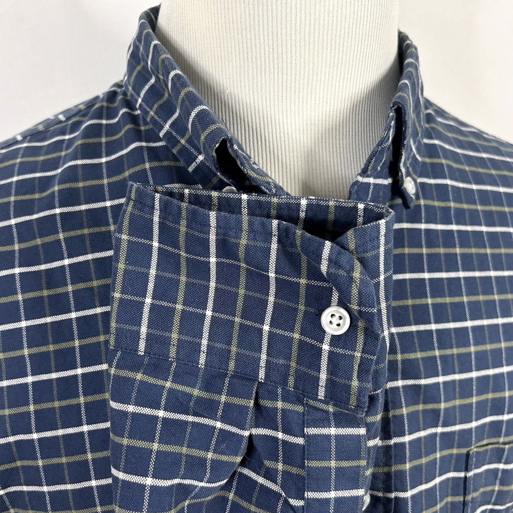 J.Crew J.CREW XL Flex Oxford Shirt Blue Yellow Plaid Cotton Blend Casual Button-Down Shirt Mens XL Plaid Button-Front Oxford Shirt Size US XL / EU 56 / 4 - 4 Thumbnail