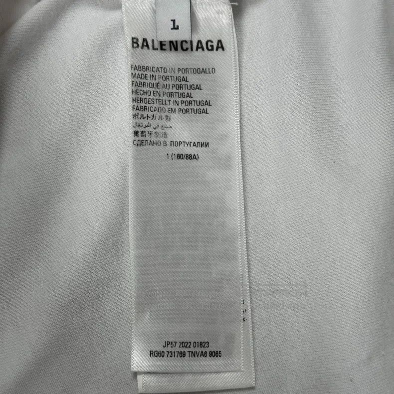 Balenciaga Balenciaga White Slogan Short Sleeve Size US S / EU 44-46 / 1 - 6 Thumbnail