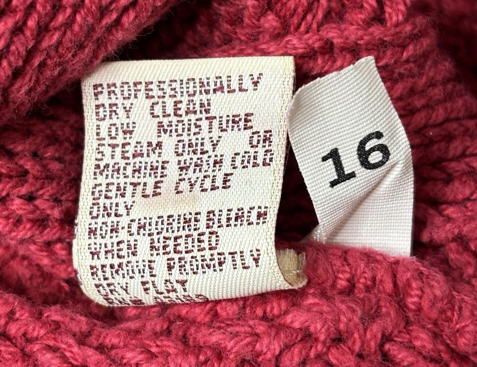 Other VTG Susan Bristol Cardigan Sweater Women's Medium Cable Knit Size M / US 6-8 / IT 42-44 - 12 Thumbnail