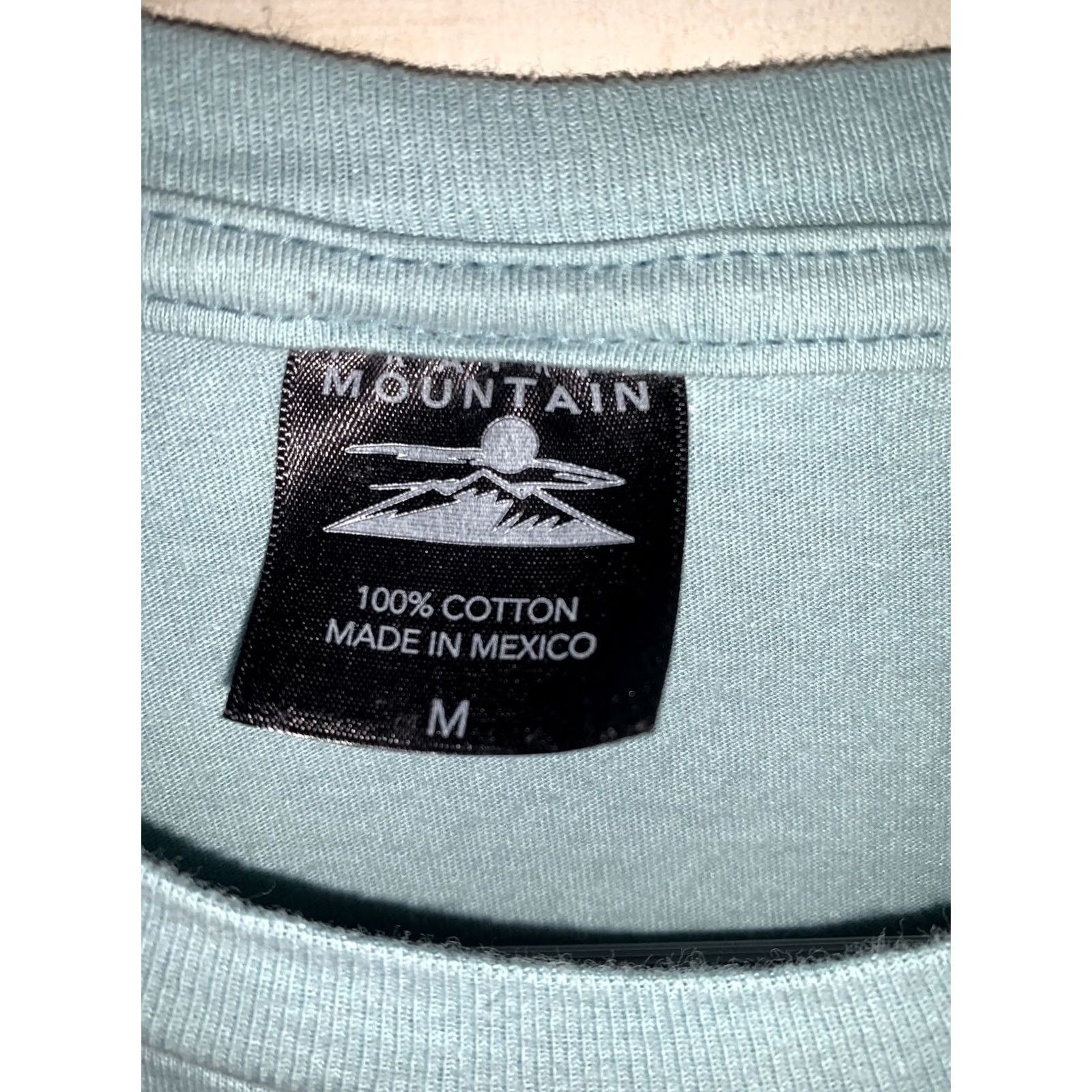 The Mountain Mountain Pounce Inlet Lighthouse T-Shirt Blue Cotton Adult M Short Sleeve Crew Neck 11871 Mens Size US M / EU 48-50 / 2 - 3 Thumbnail