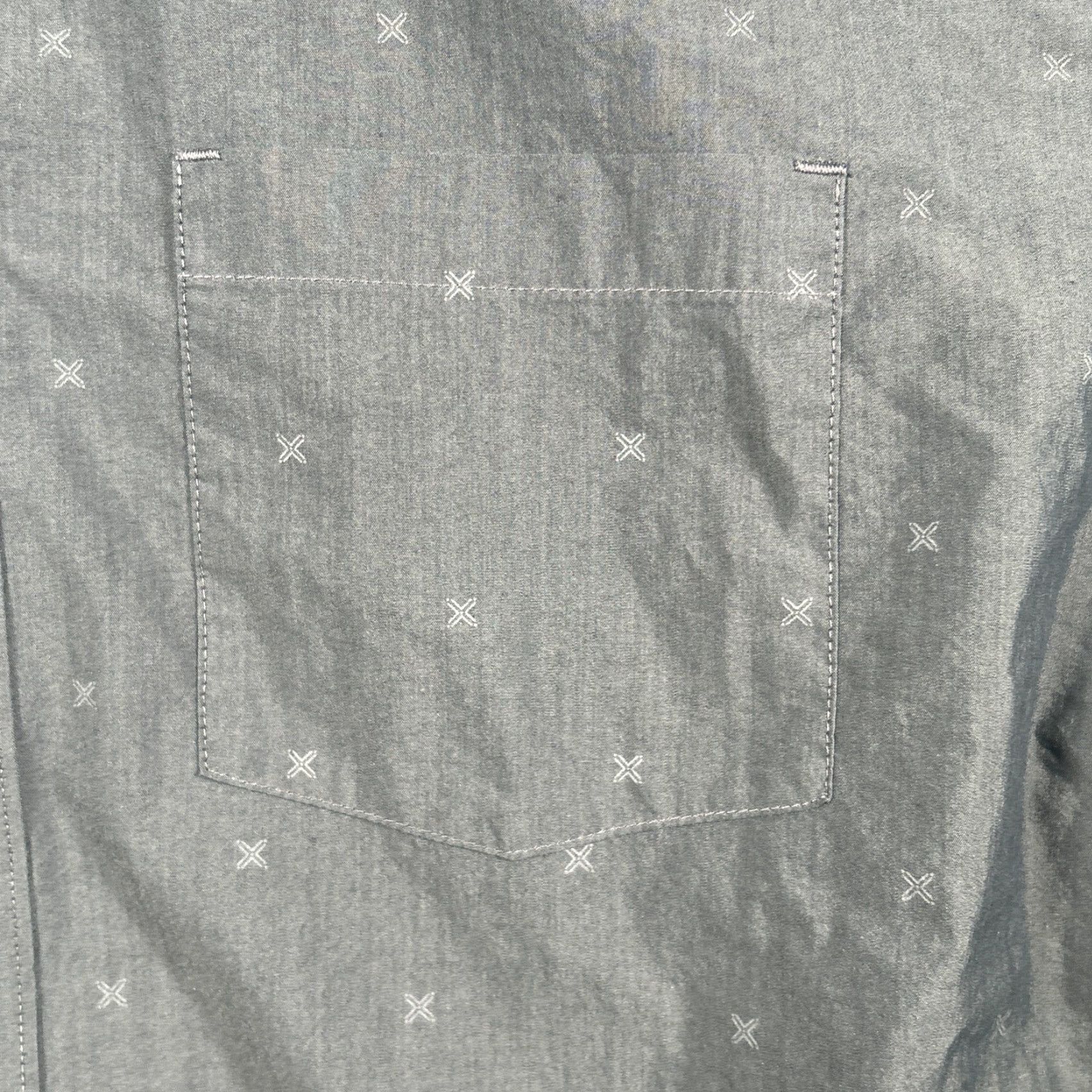 TravisMathew Travis Mathew Mens Button-Up Shirt 2XL Gray Cotton Blend Short Sleeve Pocket Geometric Classic Casual Size US XXL / EU 58 / 5 - 5 Thumbnail