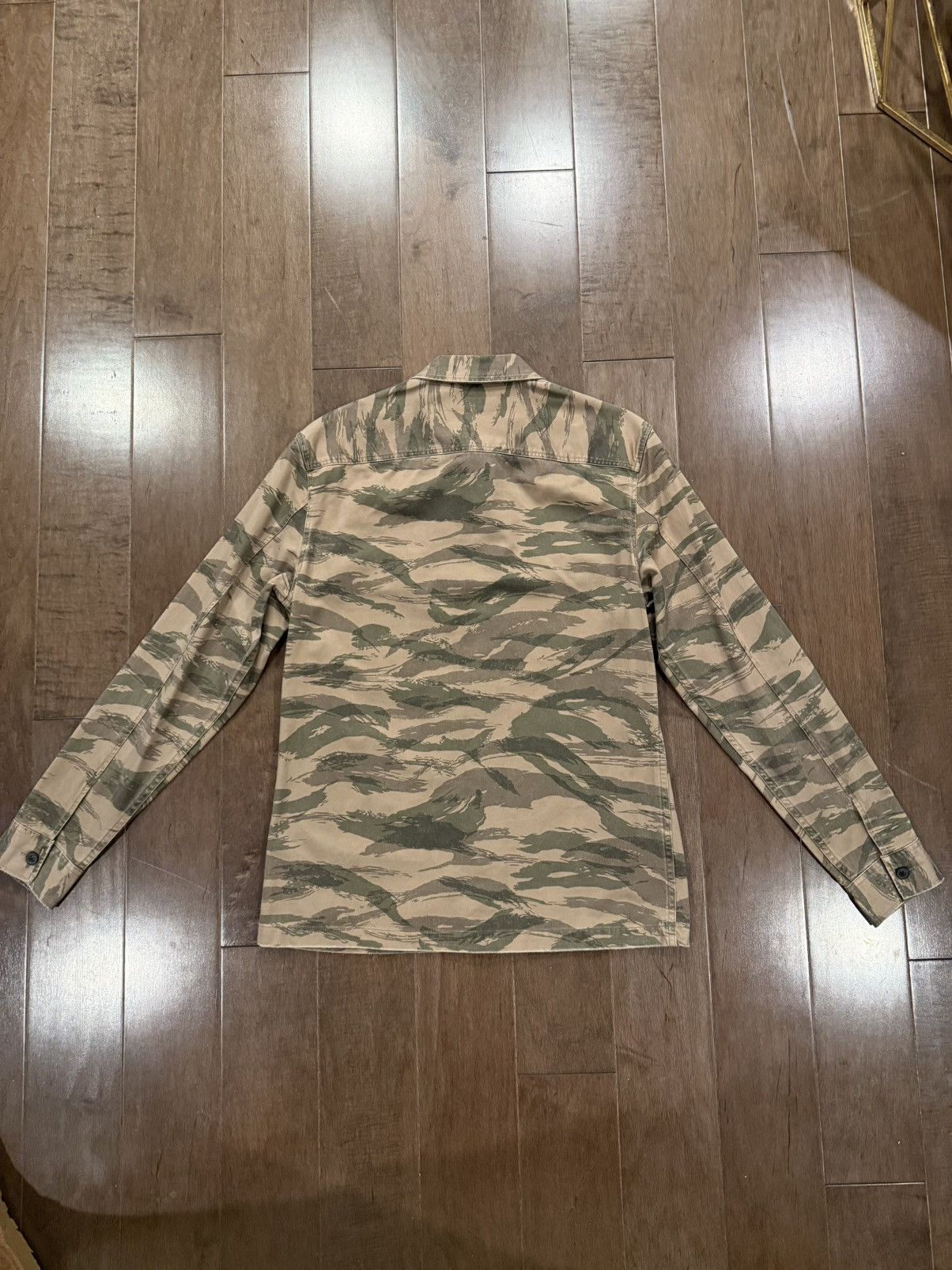 Allsaints AllSaints Cayman Camo Print Slim Fit Jacket in Khaki Green Size US M / EU 48-50 / 2 - 4 Thumbnail