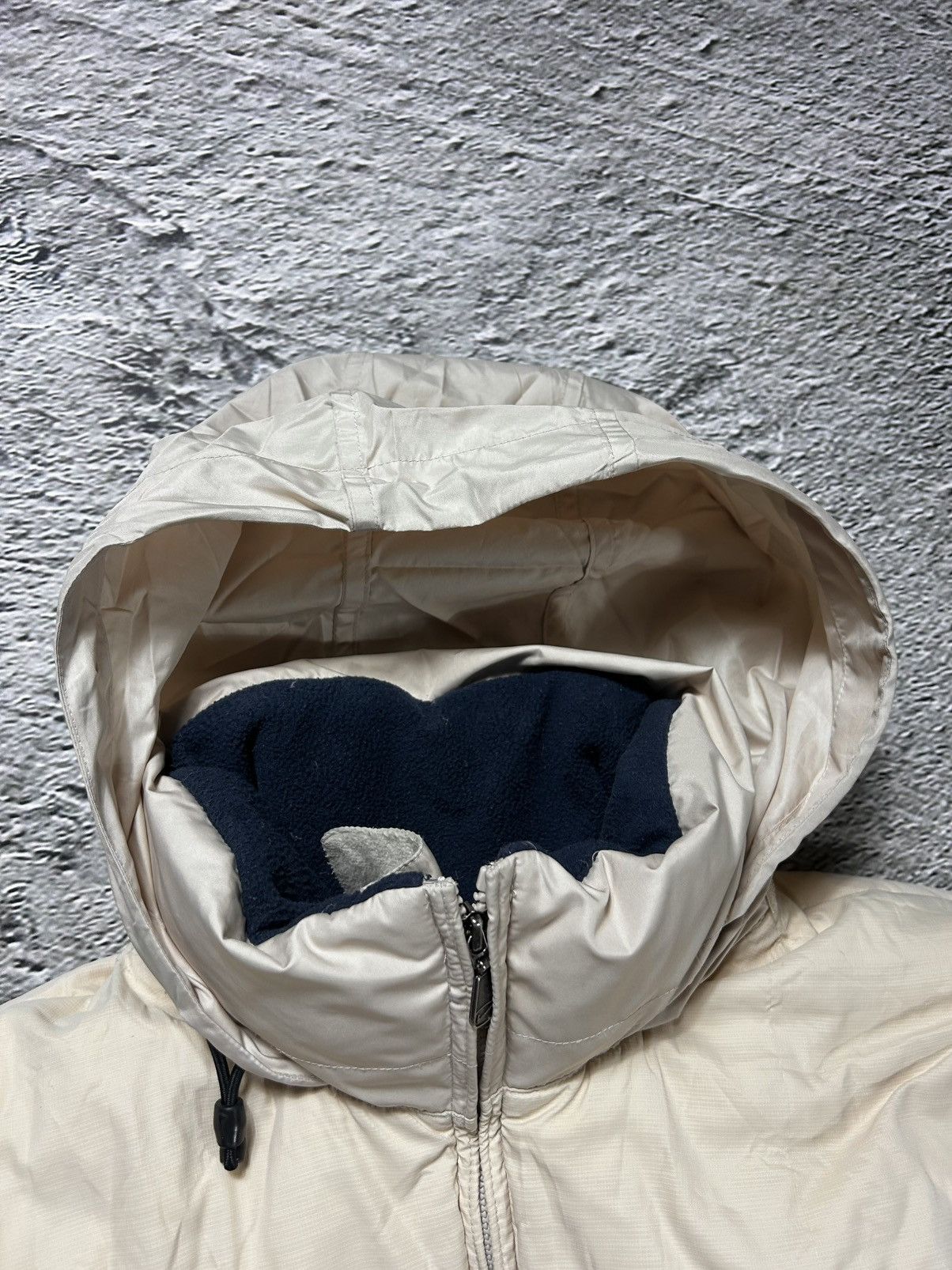 Nike × Vintage Nike puffer jacket vintage beige small logo 2000s Size US XXL / EU 58 / 5 - 4 Thumbnail