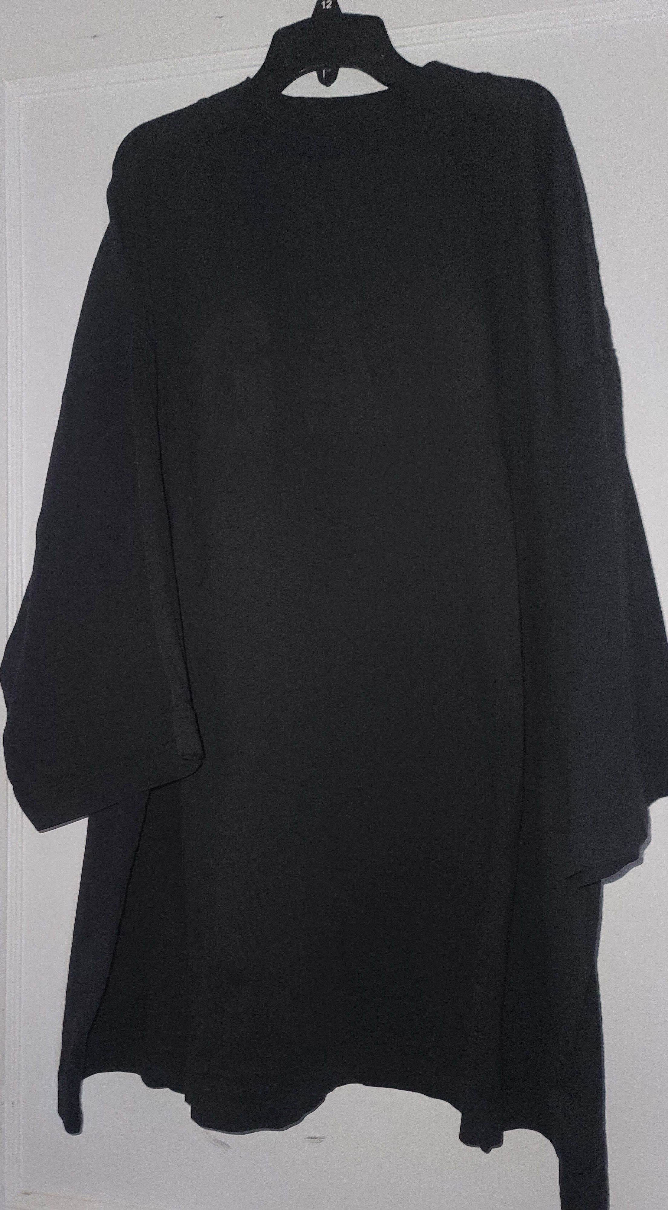 Balenciaga Yeezy Gap Engineered by Balenciaga Dove 3/4 Tee Size US L / EU 52-54 / 3 - 6 Thumbnail