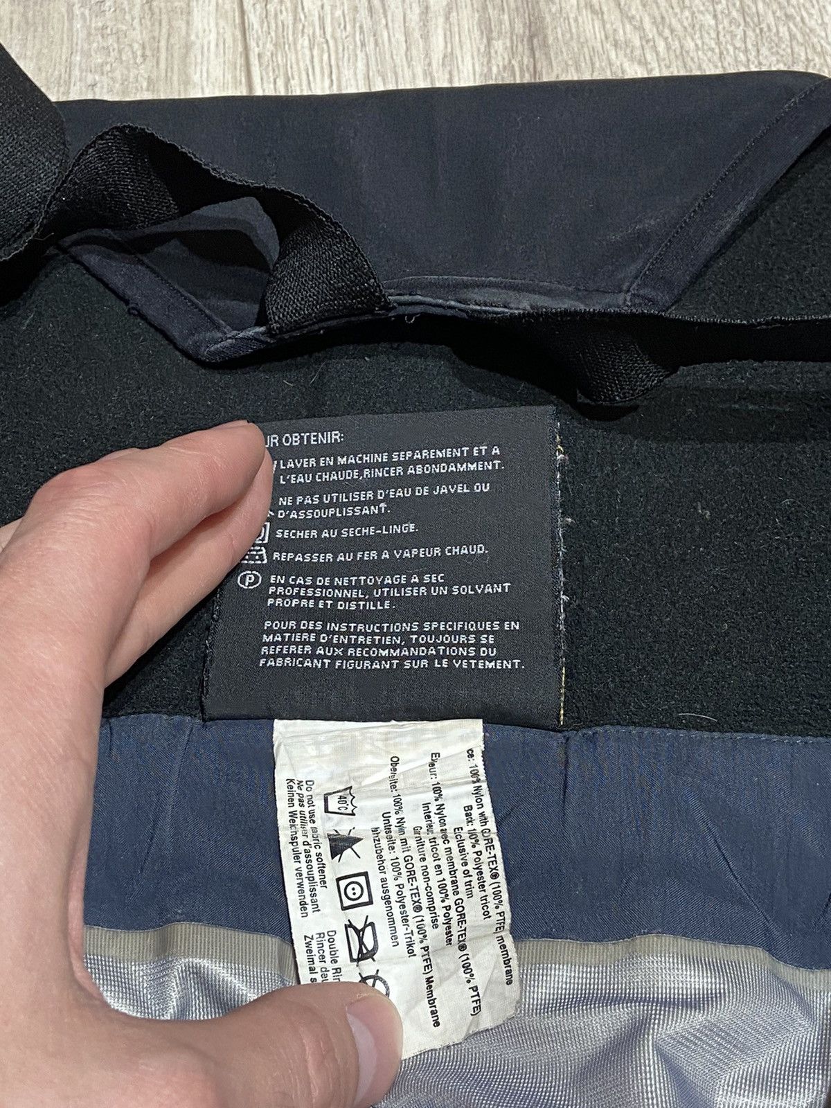 Arc'teryx Arc'teryx Gore-Tex Vintage Zip Hiking Pants Rare 2000 S Size 30" / US 8 / IT 44 - 21 Thumbnail