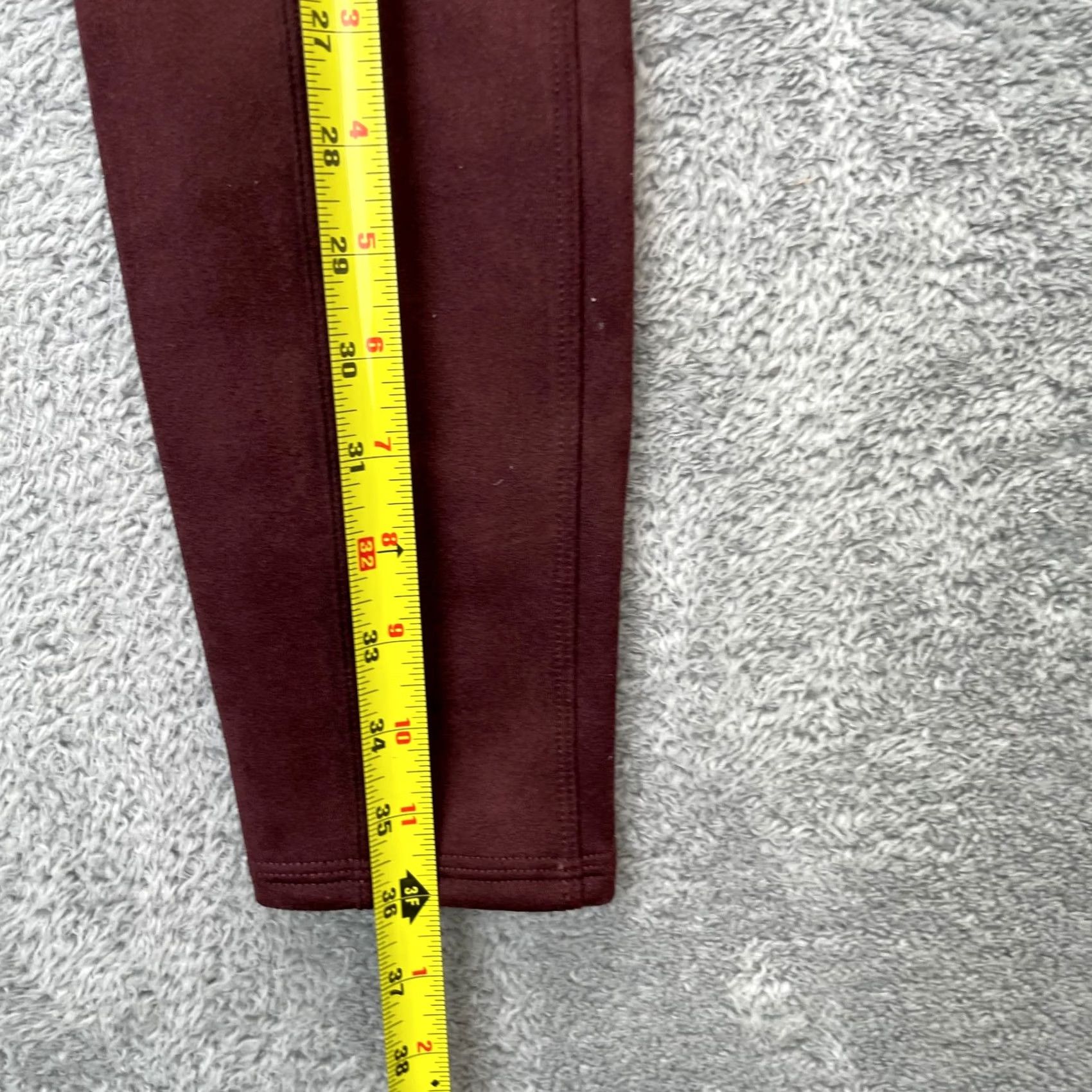 Spanx Spanx Leggings Womens Small Red Faux Suede Stretch Skinny Leg Slimming Workout Size 28" / US 6 / IT 42 - 7 Thumbnail