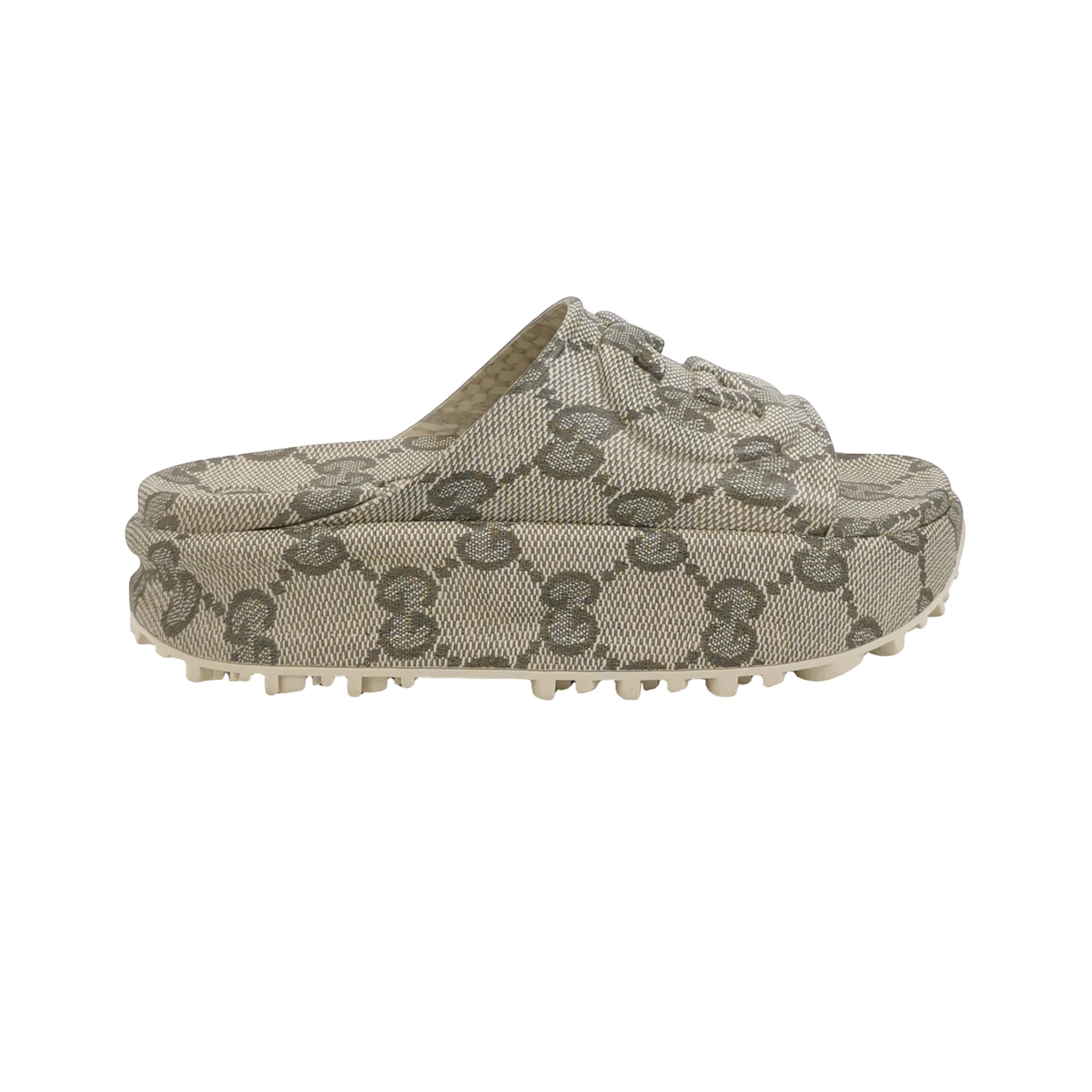 Gucci Gucci Women 5 Sandals Size US 5 / IT 35 - 1 Thumbnail